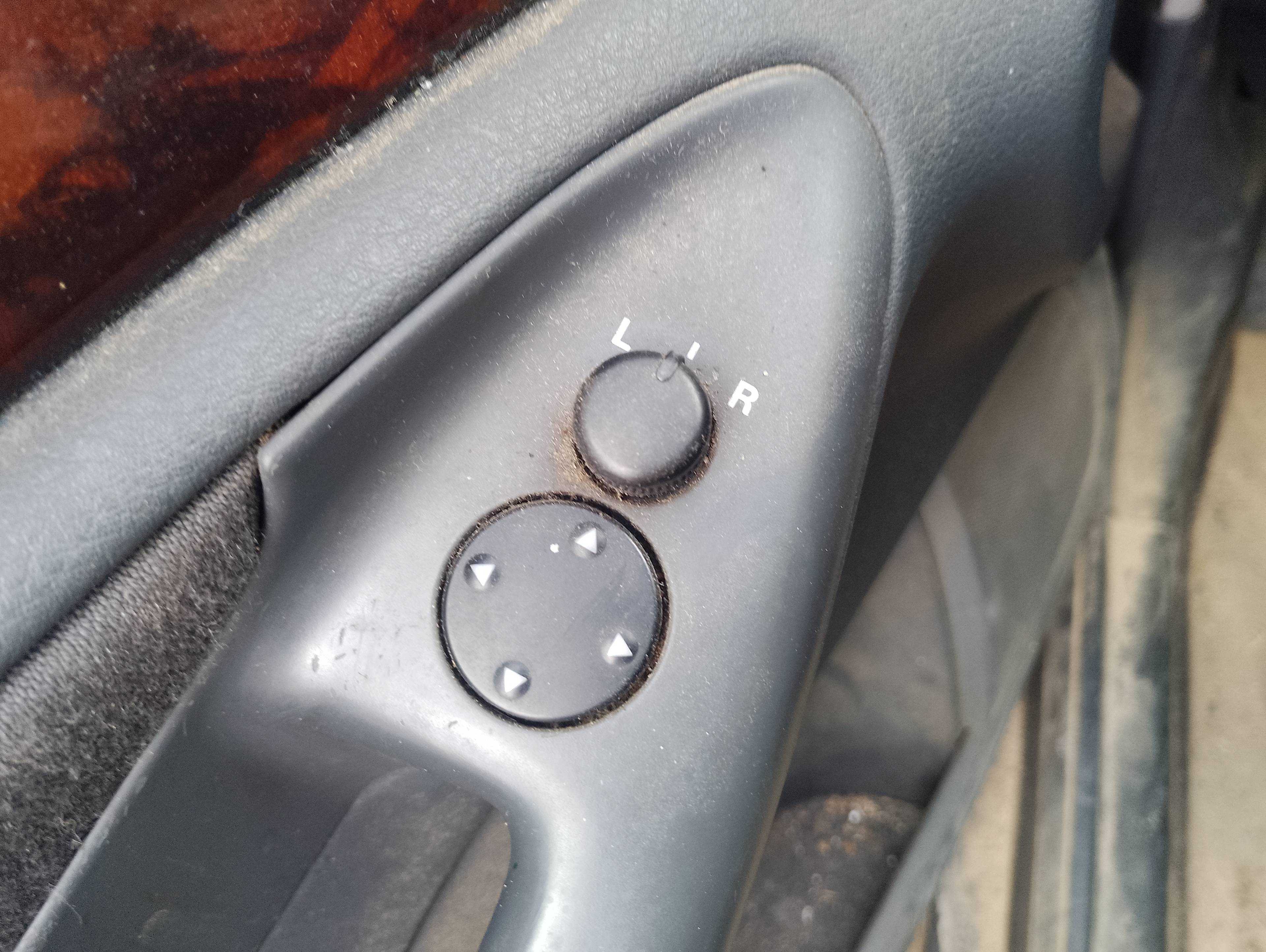 Recambio de mando retrovisor para audi a4 berlina (b5) 1.9 tdi referencia OEM IAM   