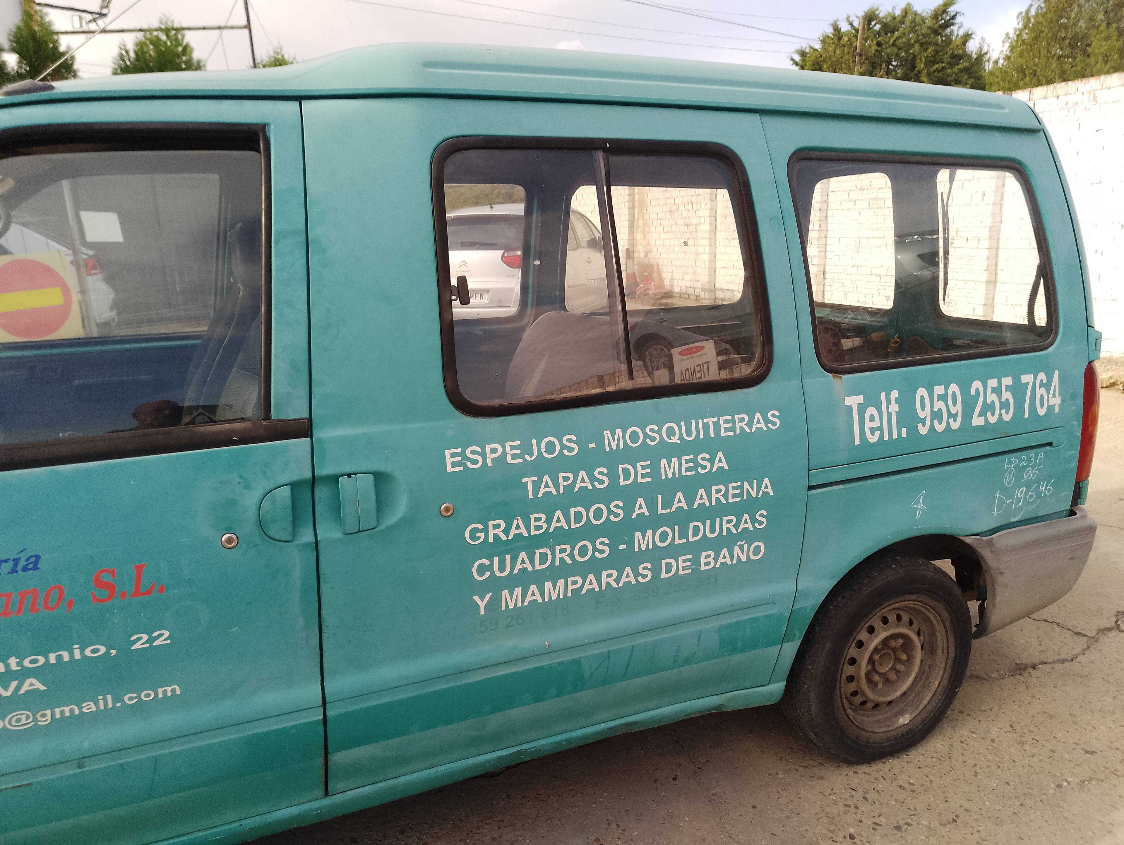 Recambio de puerta lateral corredera izquierda para nissan vanette cargo (hc23) familiar (5 asientos) referencia OEM IAM   