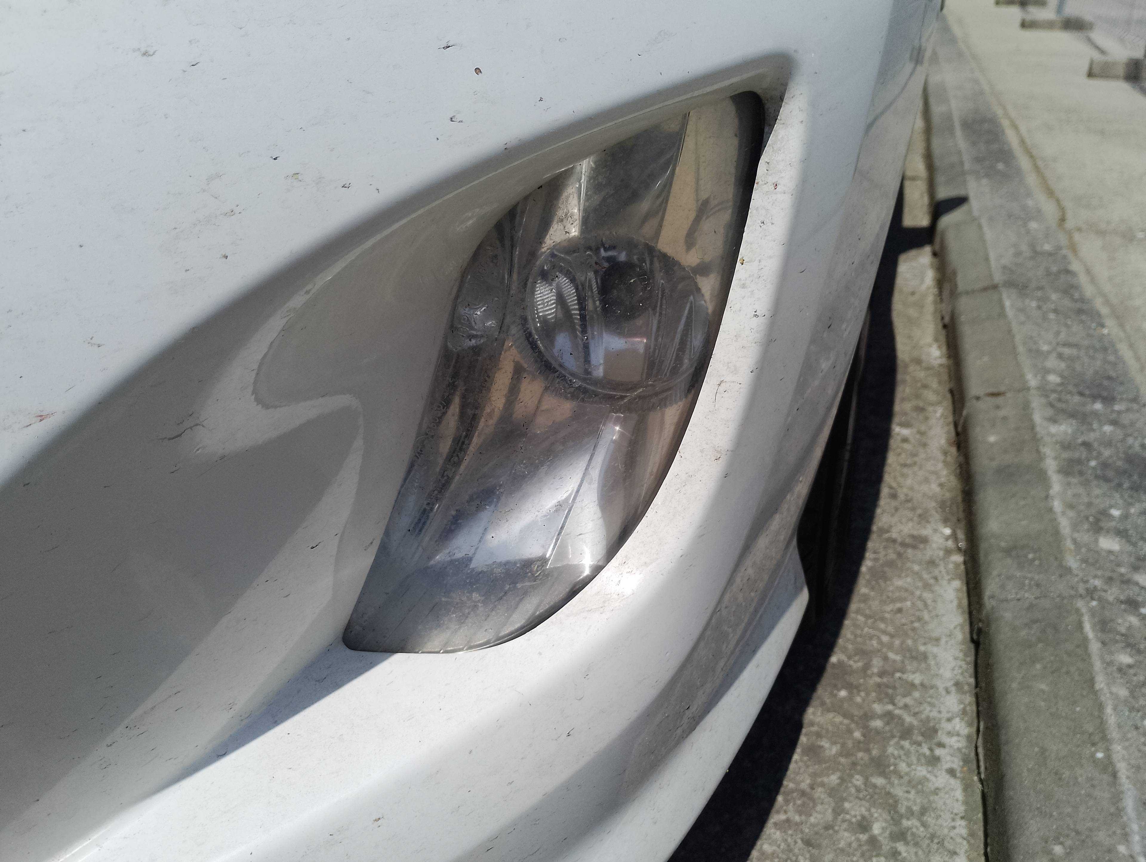 Recambio de faro antiniebla izquierdo para peugeot 308 sw sportium referencia OEM IAM   