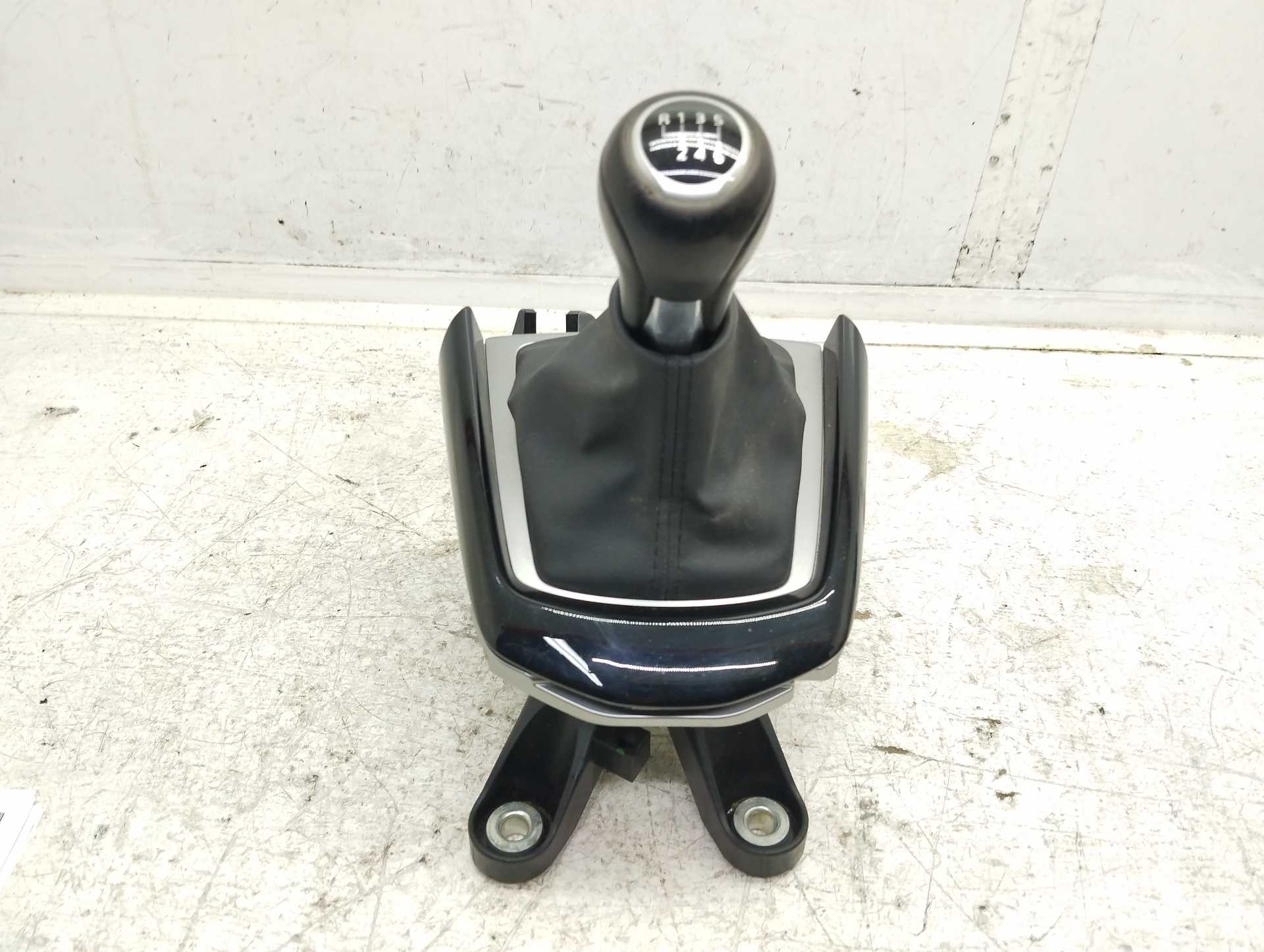 Recambio de palanca cambio para mazda cx-3 center-line referencia OEM IAM DA6A46100  