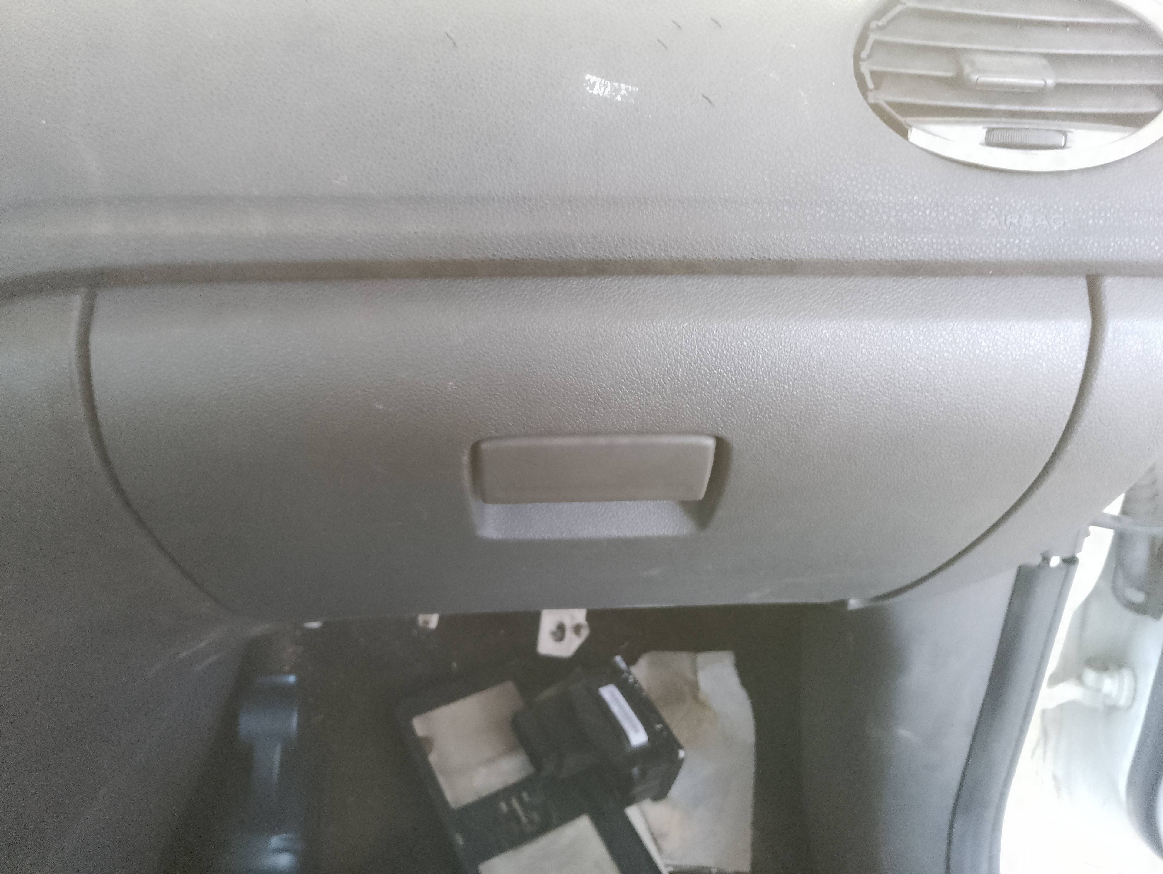 Recambio de guantera para ford focus berlina (cap) ambiente (d) referencia OEM IAM   