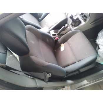 ASIENTO DELANTERO DERECHO 