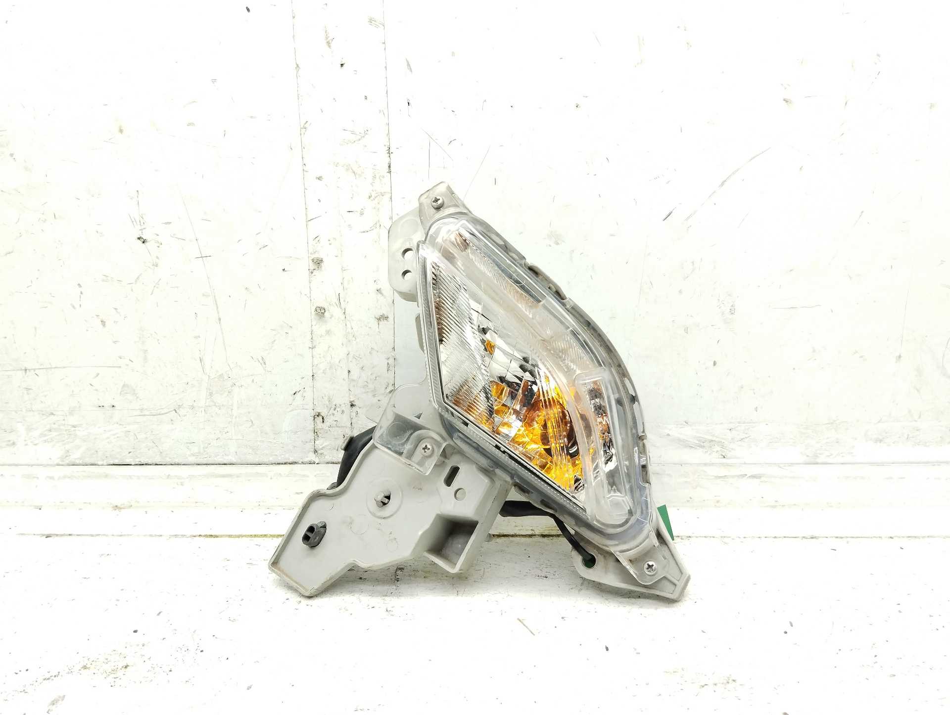 Recambio de piloto delantero izquierdo para mazda cx-3 center-line referencia OEM IAM DB2R51360  