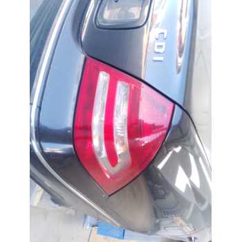 PILOTO TRASERO DERECHO 2038200264 