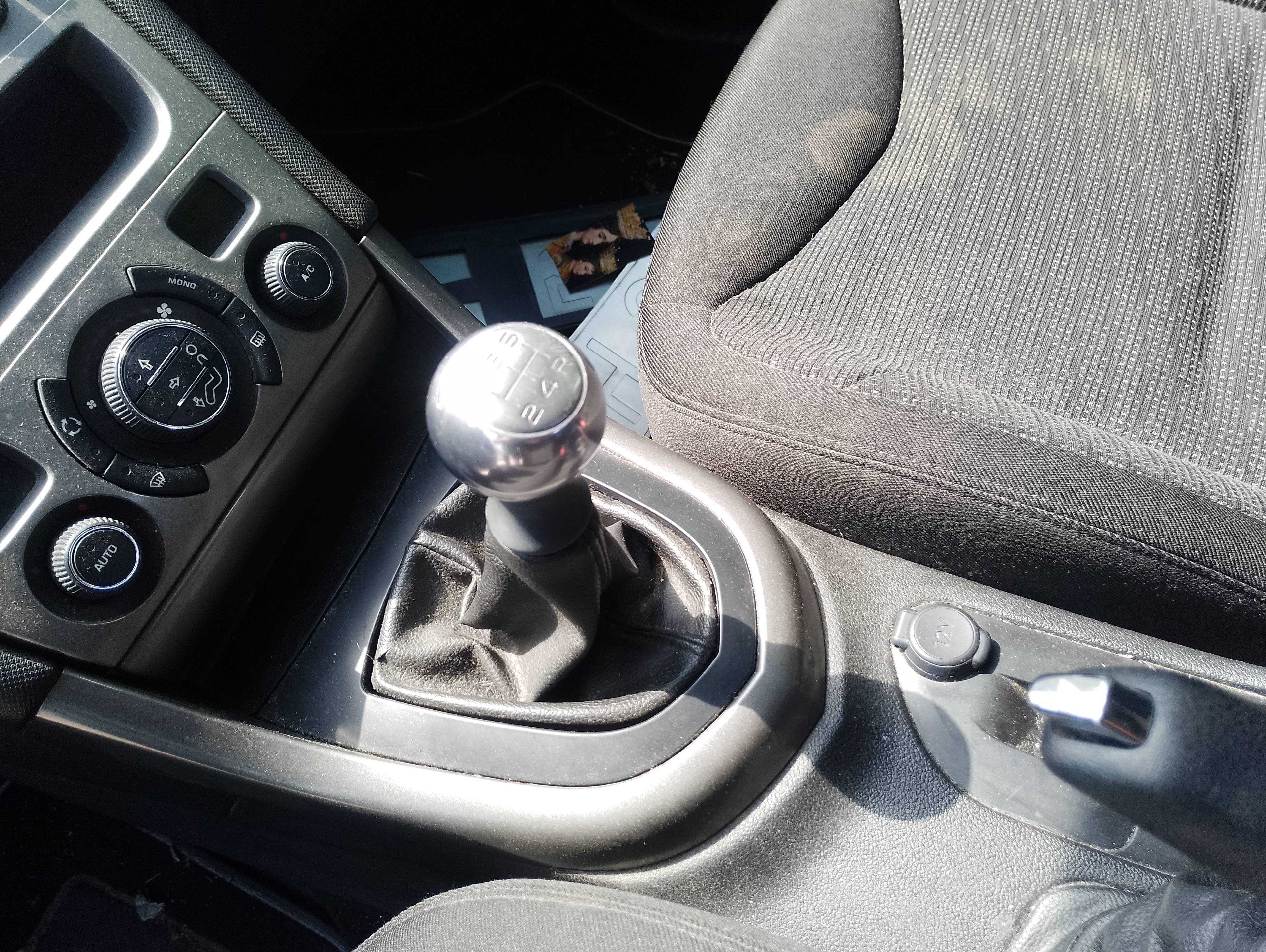 Recambio de palanca cambio para peugeot 308 sw sportium referencia OEM IAM   