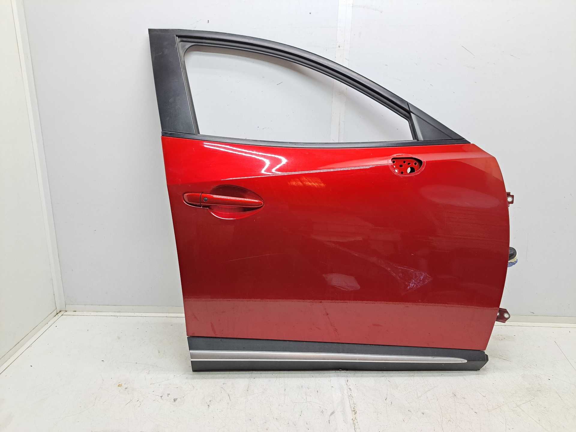 Recambio de puerta delantera derecha para mazda cx-3 center-line referencia OEM IAM DKY05802XD D10E58010 