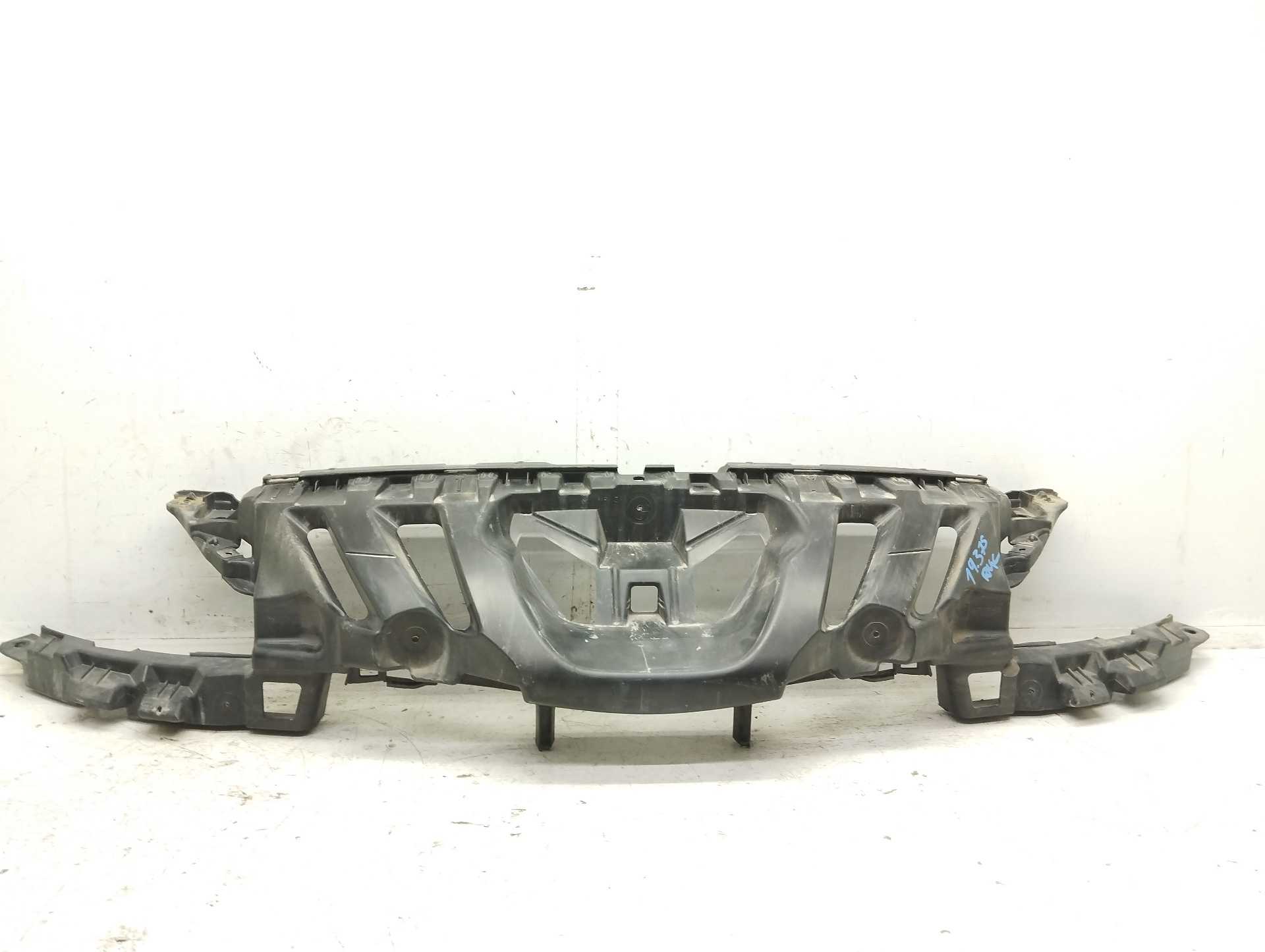 Recambio de panel frontal para peugeot 308 sw sportium referencia OEM IAM 9680389077  