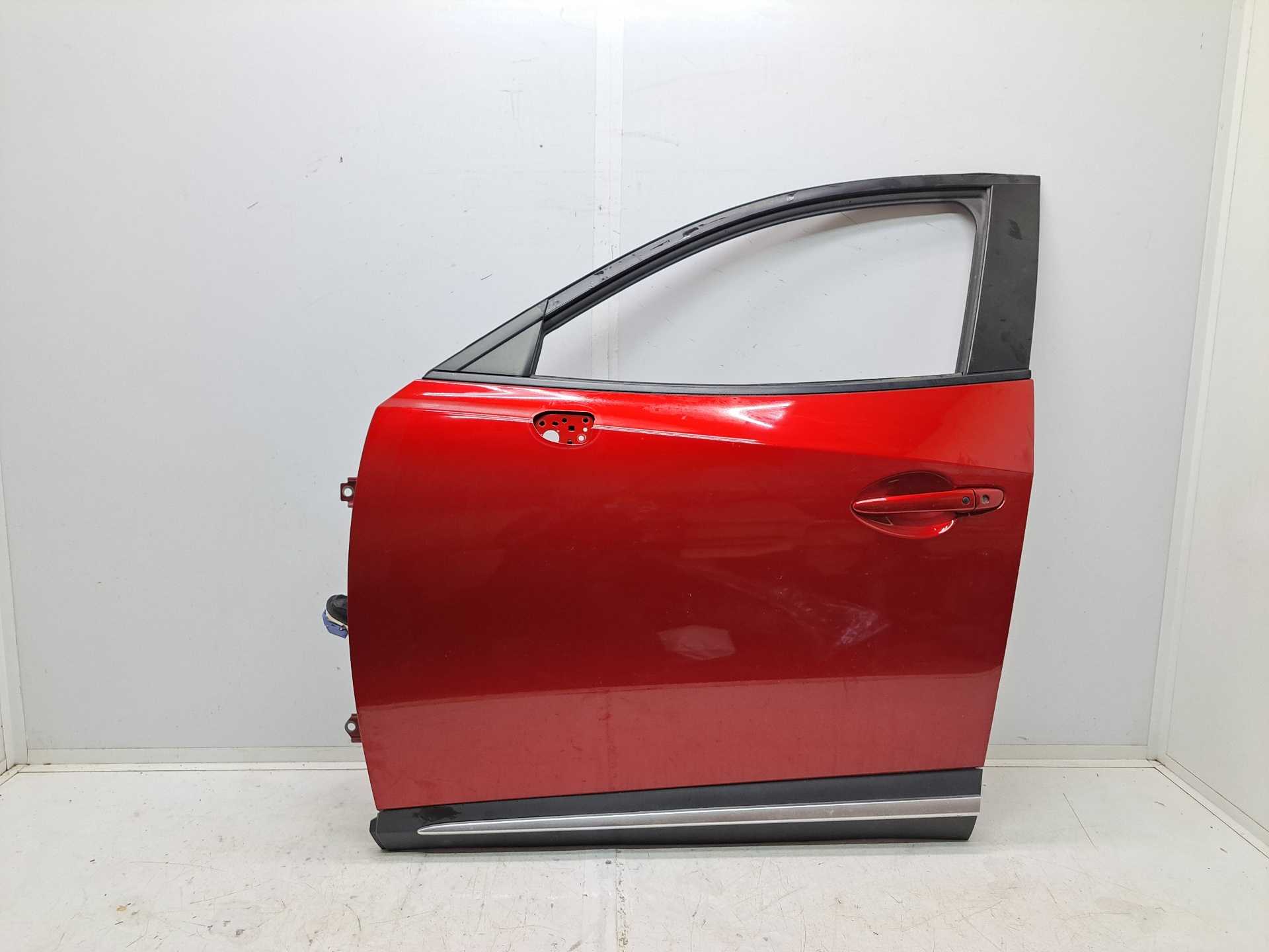 Recambio de puerta delantera izquierda para mazda cx-3 center-line referencia OEM IAM DKY05902XC D10E59010 