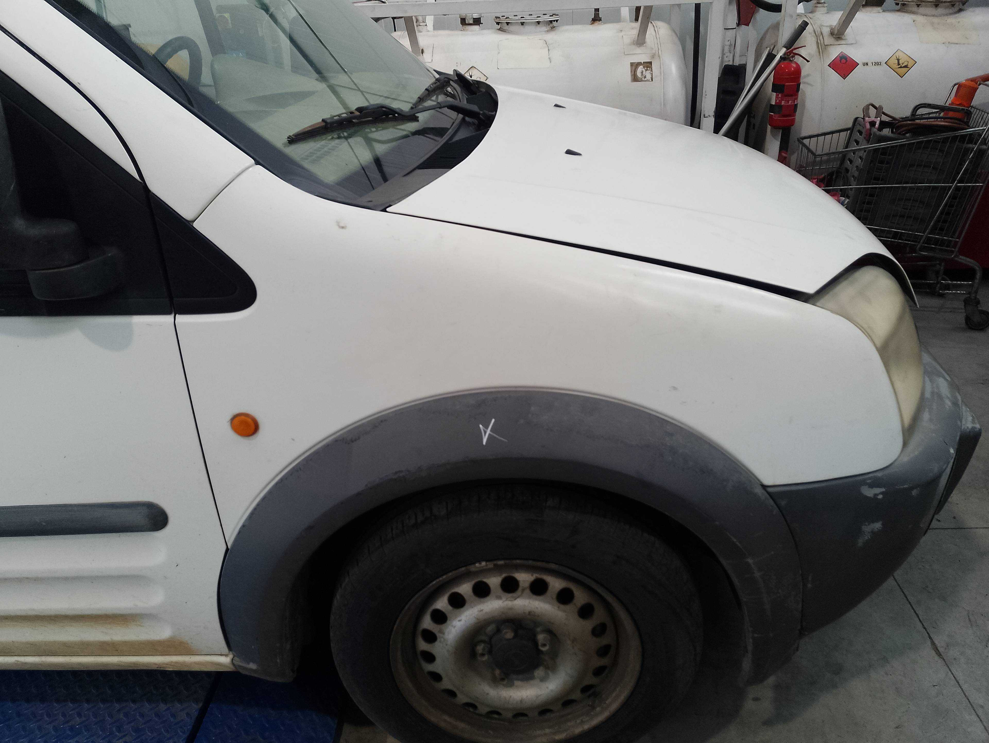 Recambio de aleta delantera derecha para ford transit connect (tc7) furg. referencia OEM IAM   
