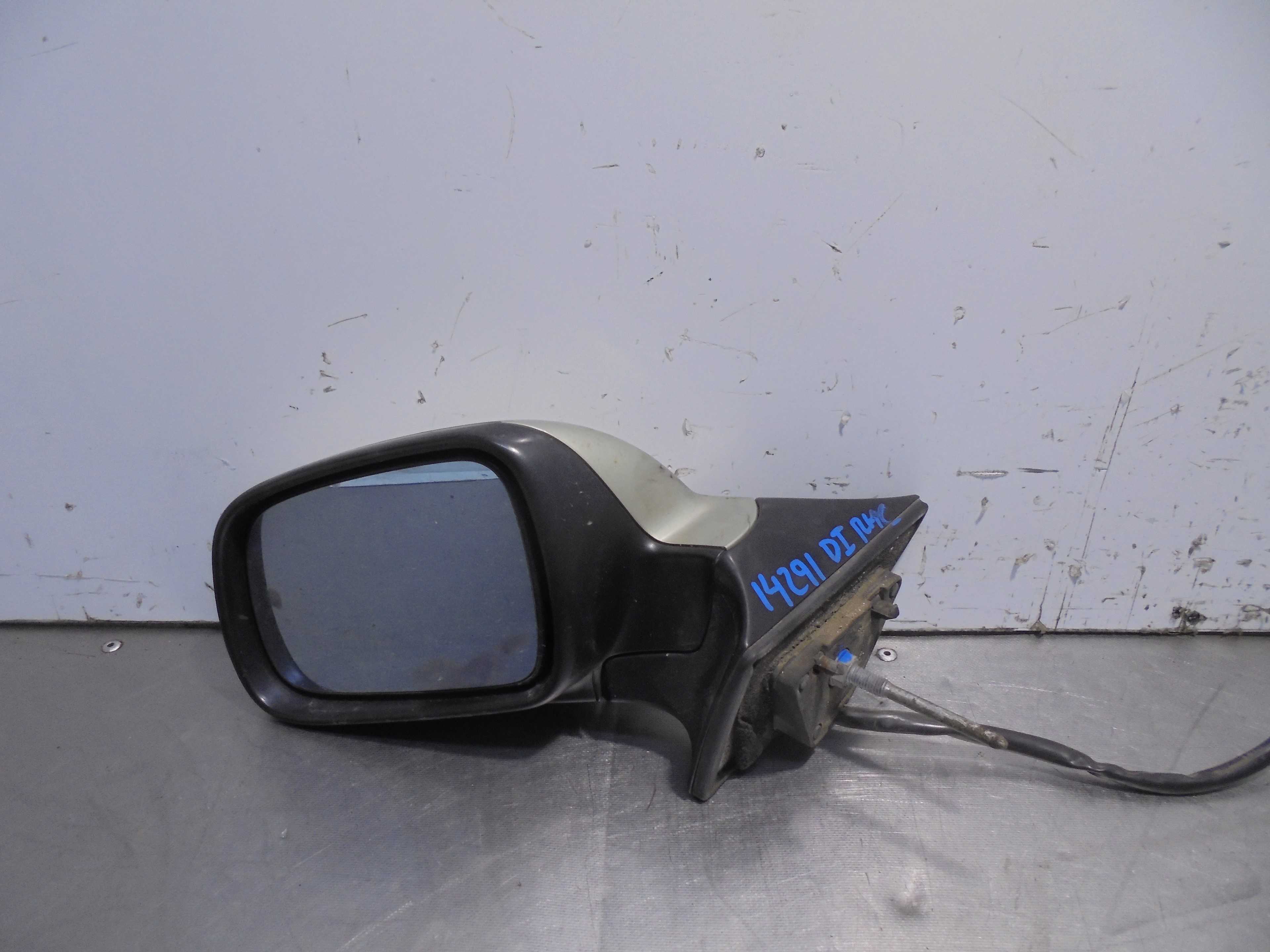 Recambio de retrovisor izquierdo para peugeot 407 referencia OEM IAM 96456984 7 PINES 