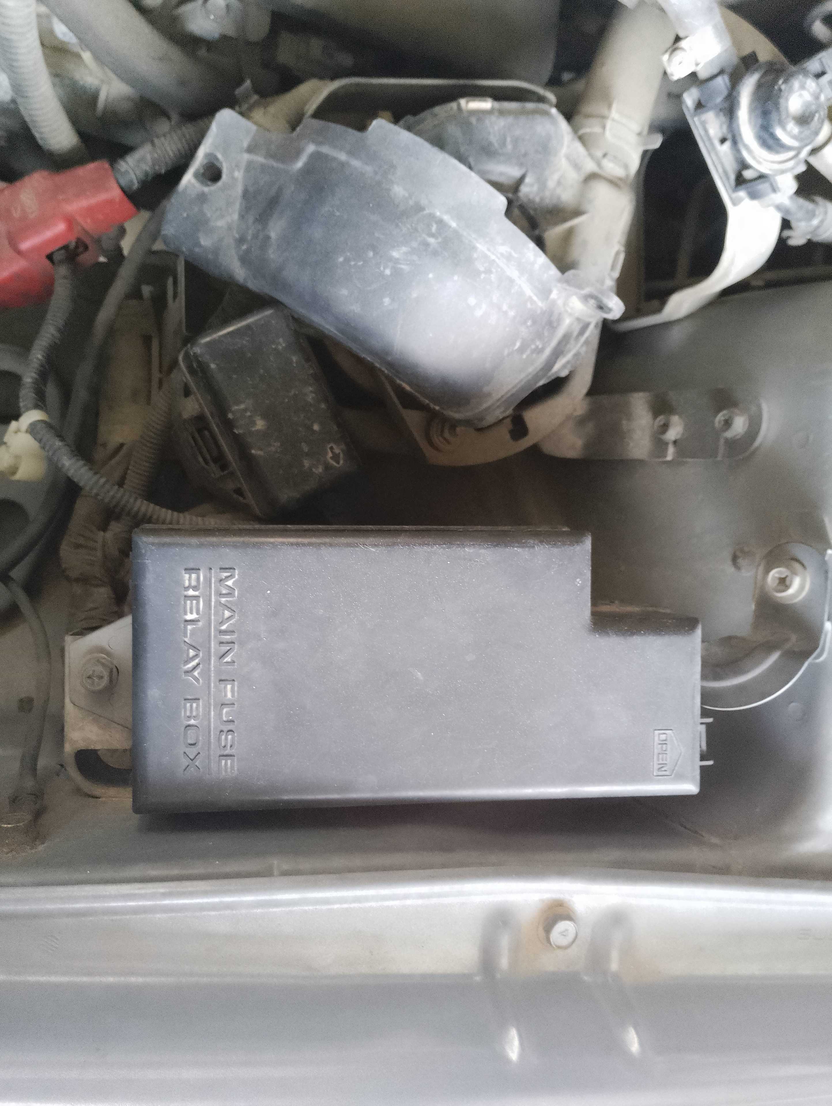 Recambio de caja reles / fusibles para subaru forester s11 (sg) 2.0 referencia OEM IAM   
