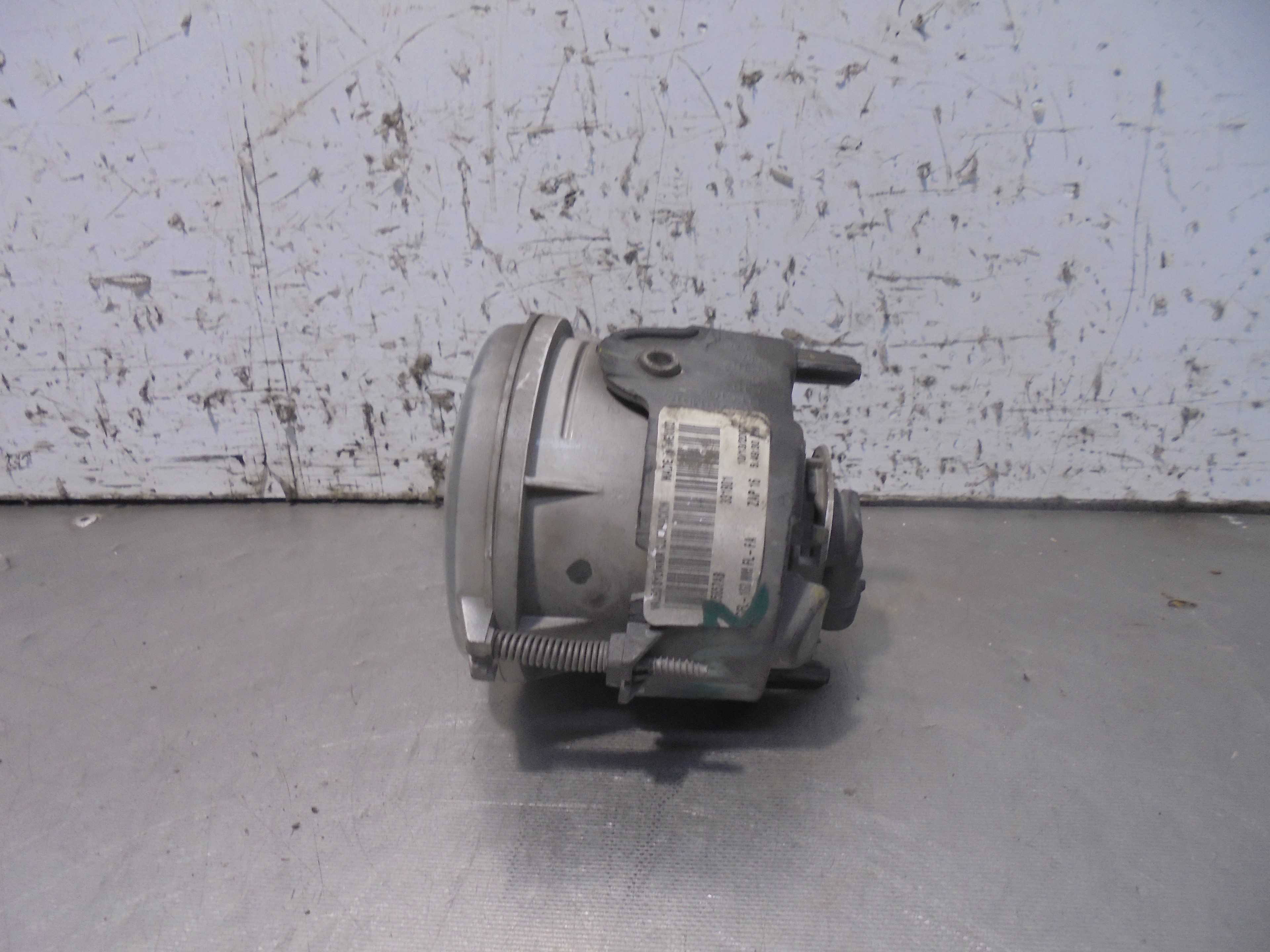 Recambio de faro antiniebla izquierdo para chrysler grand voyager limited referencia OEM IAM  VALEO 