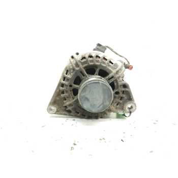 Recambio de alternador para kia cee´d referencia OEM IAM 373002A500 TG12C033 VALEO