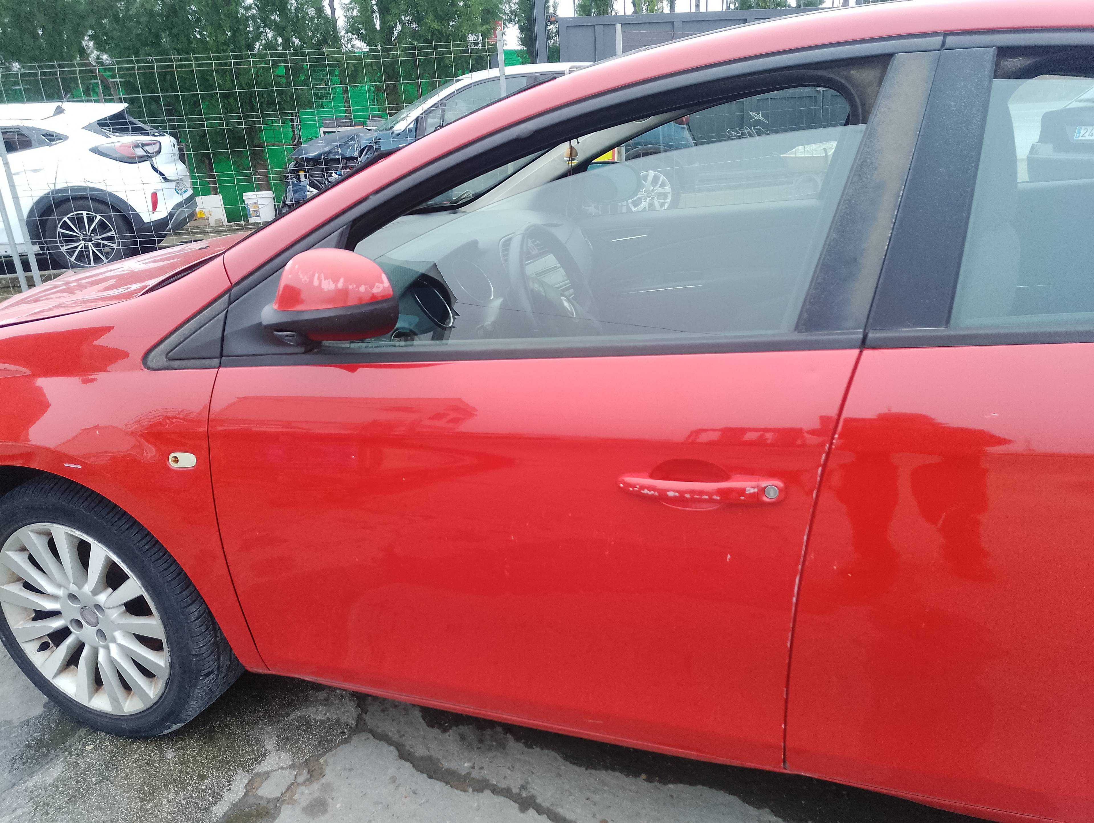 Recambio de puerta delantera izquierda para fiat bravo (198) 1.9 active multijet referencia OEM IAM   