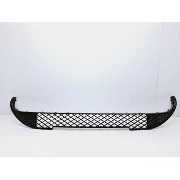 REJILLA PARAGOLPES DELANTERO A1768850022 