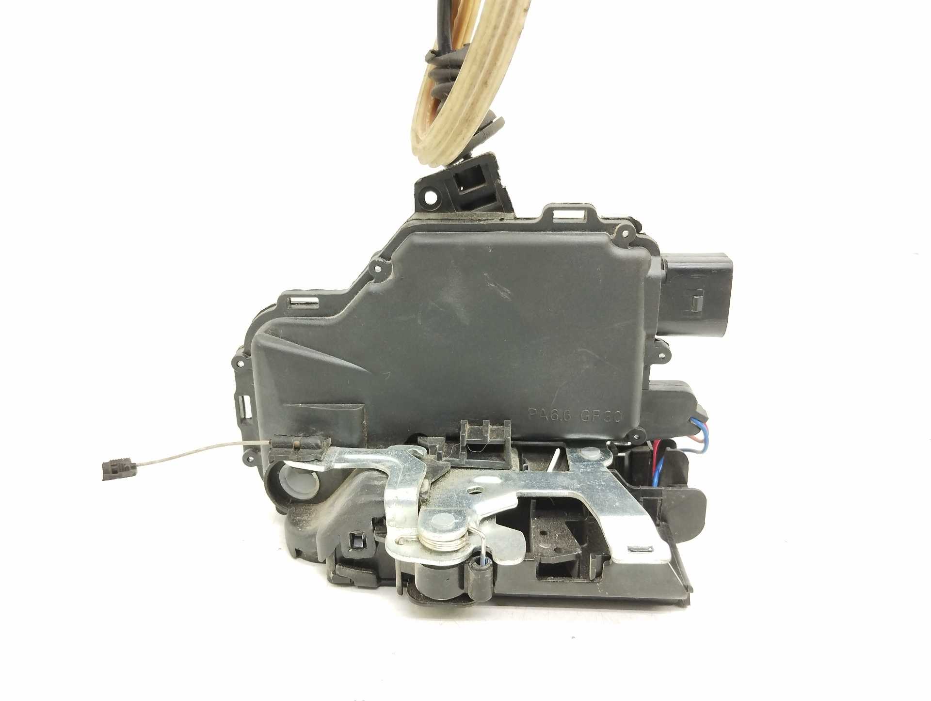 Recambio de cerradura puerta delantera derecha para seat leon (1m1) signo referencia OEM IAM   
