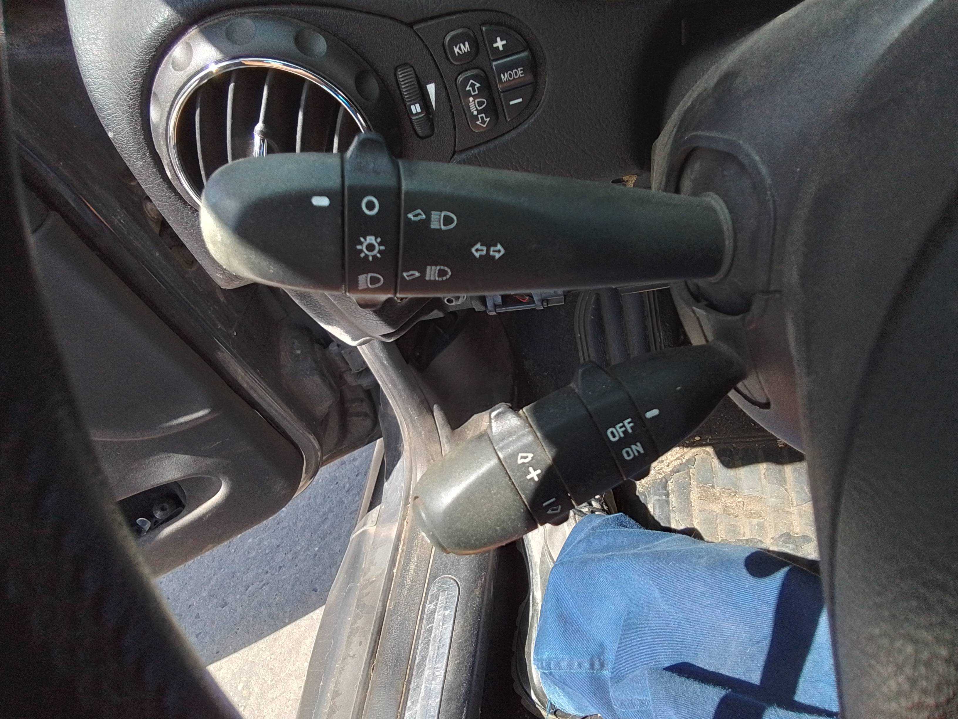 Recambio de mando intermitentes para alfa romeo gt (125) 1.9 jtd (m) 16v cat referencia OEM IAM   