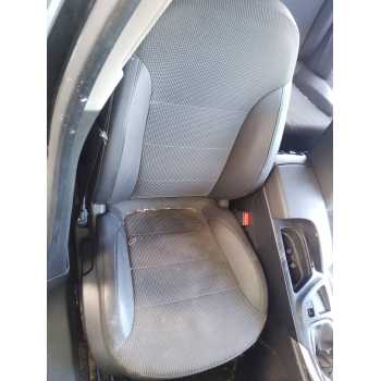 ASIENTO DELANTERO DERECHO 