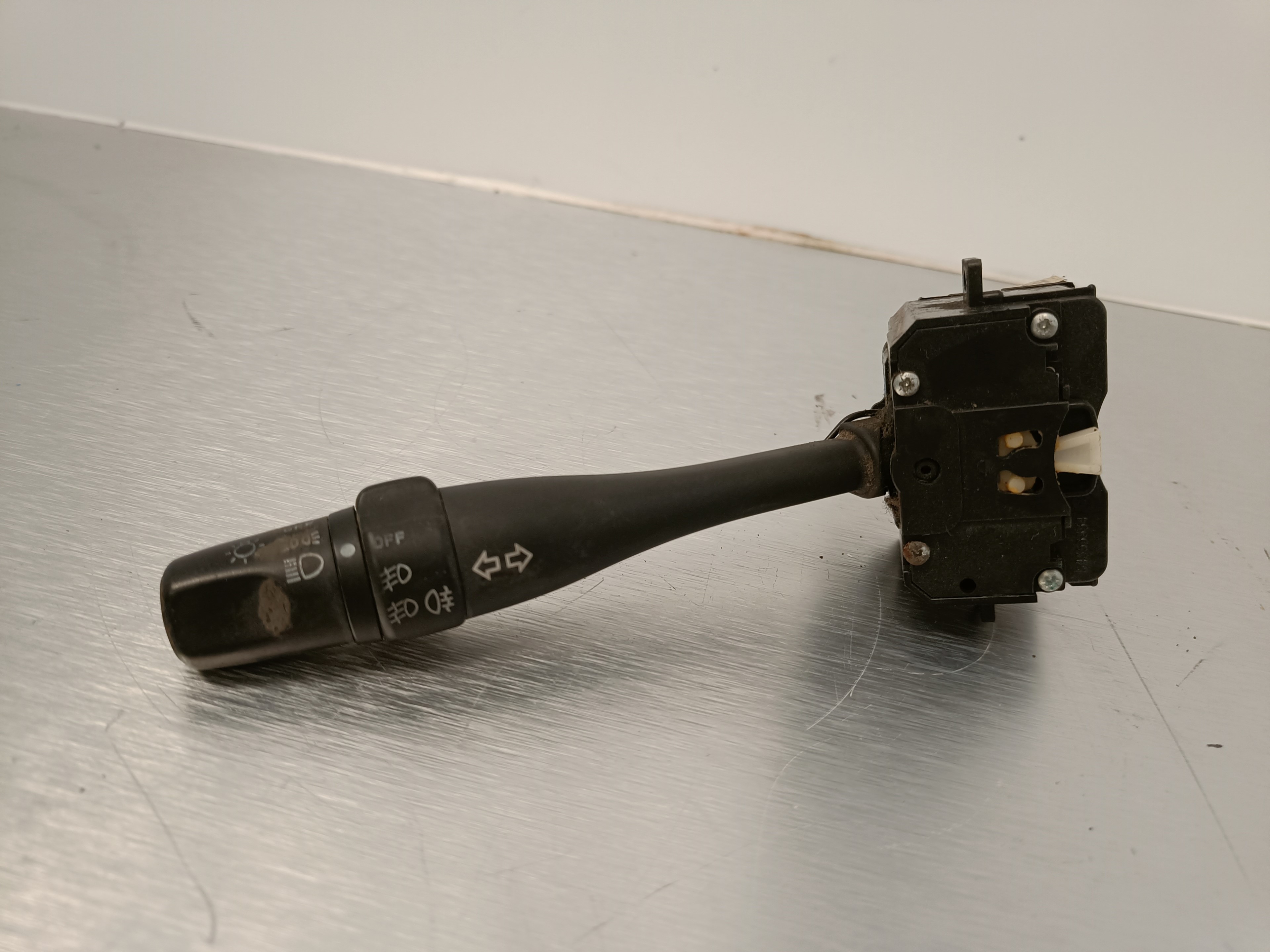 Recambio de mando intermitentes para nissan primera berlina (p11) 2.0 turbodiesel cat referencia OEM IAM   