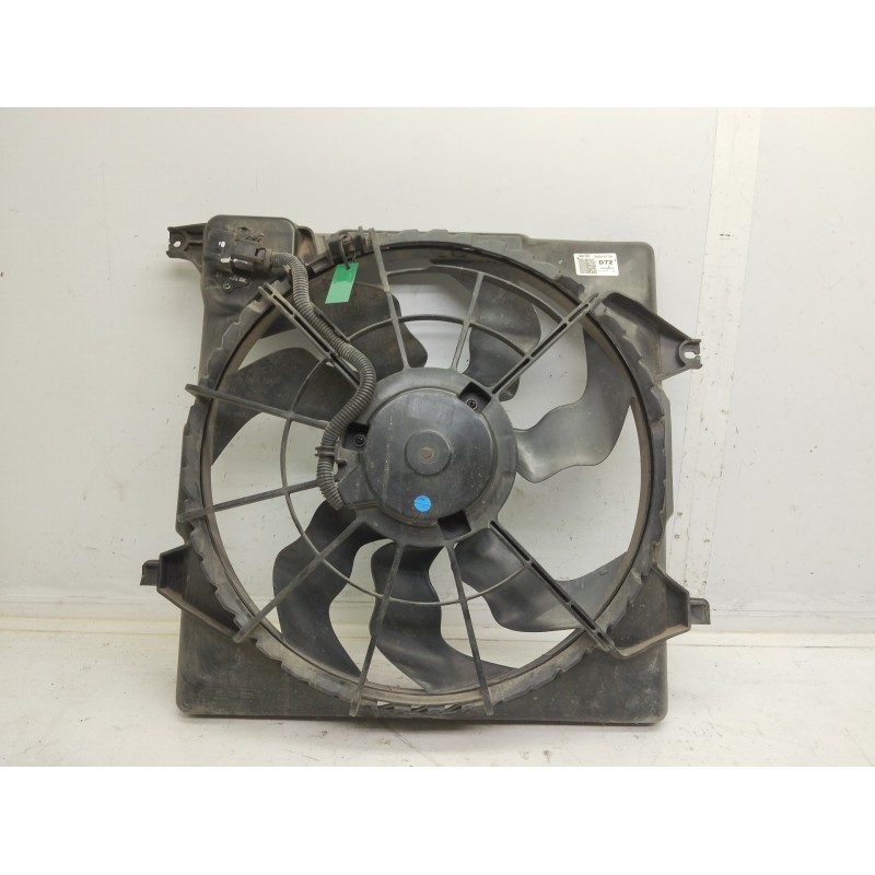 Recambio de electroventilador para kia sportage business 2wd referencia OEM IAM 25304D7720  
