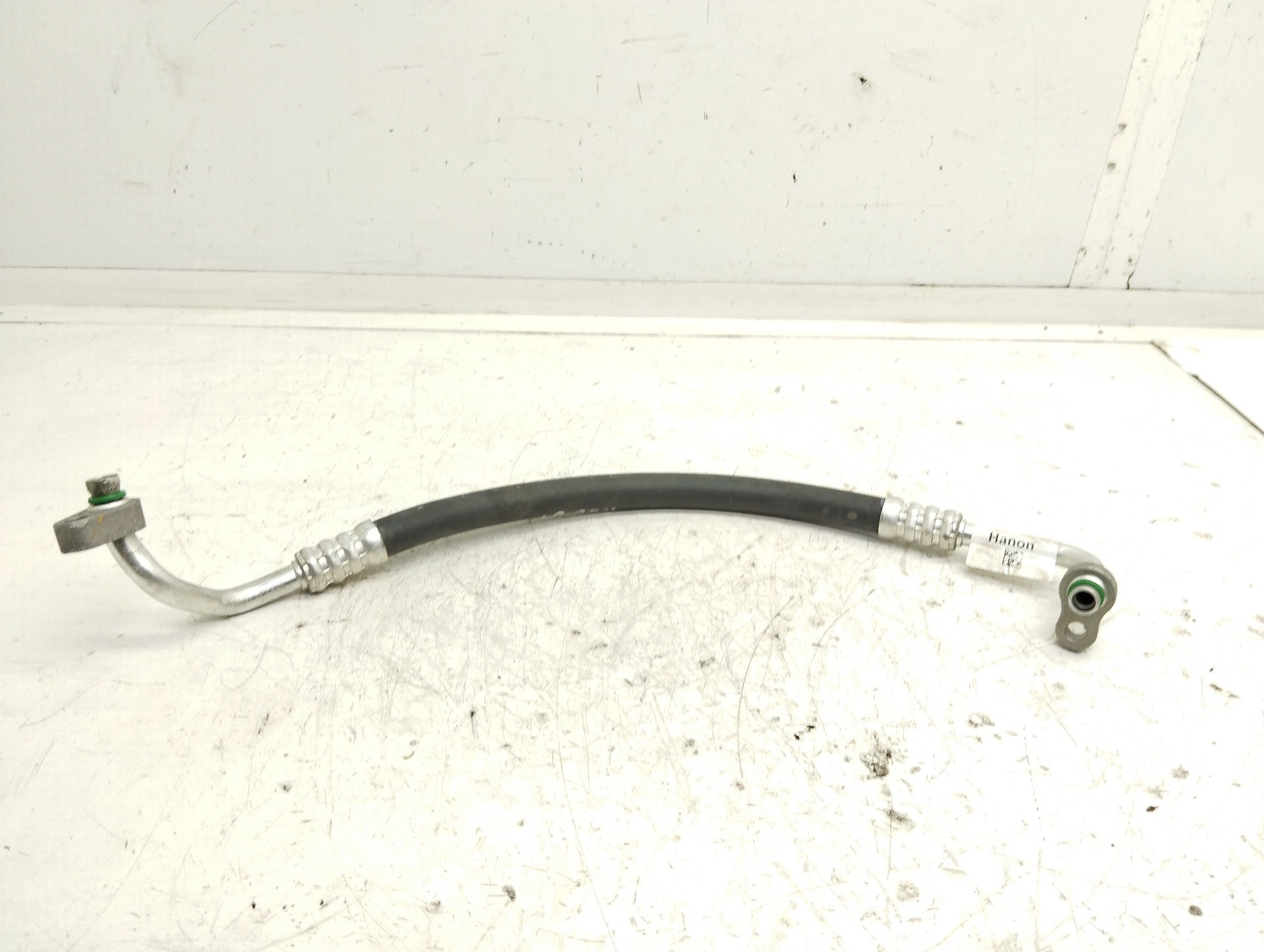 Recambio de tubos aire acondicionado para hyundai tucson (nx) klass 2wd referencia OEM IAM 97762N7200  
