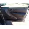Recambio de guarnecido puerta delantera derecha para chrysler voyager (rg) 2.5 crd executive referencia OEM IAM   
