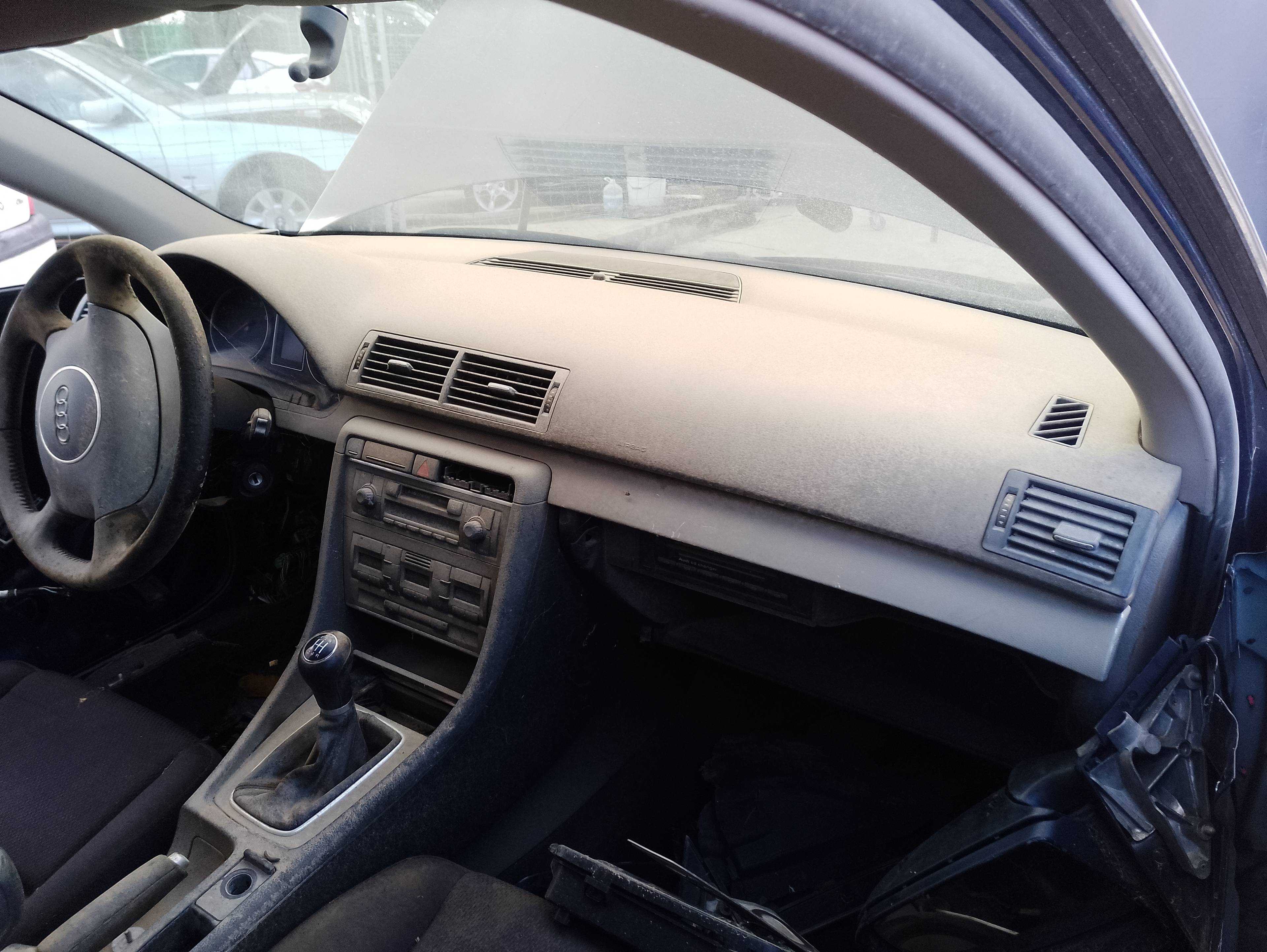 Recambio de salpicadero para audi a4 berlina (8e) 2.0 referencia OEM IAM   