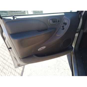 GUARNECIDO PUERTA DELANTERA IZQUIERDA 
