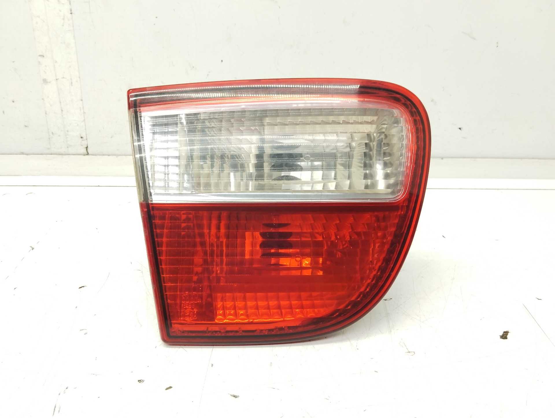 Recambio de piloto porton trasero izquierdo para seat leon (1m1) signo referencia OEM IAM 1M6945091B 1M6945107 