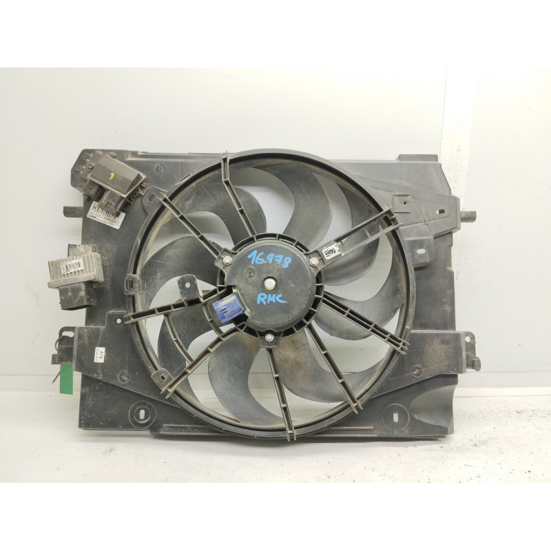 Recambio de electroventilador para renault captur 1.5 dci diesel fap referencia OEM IAM 214818009R 8240636 