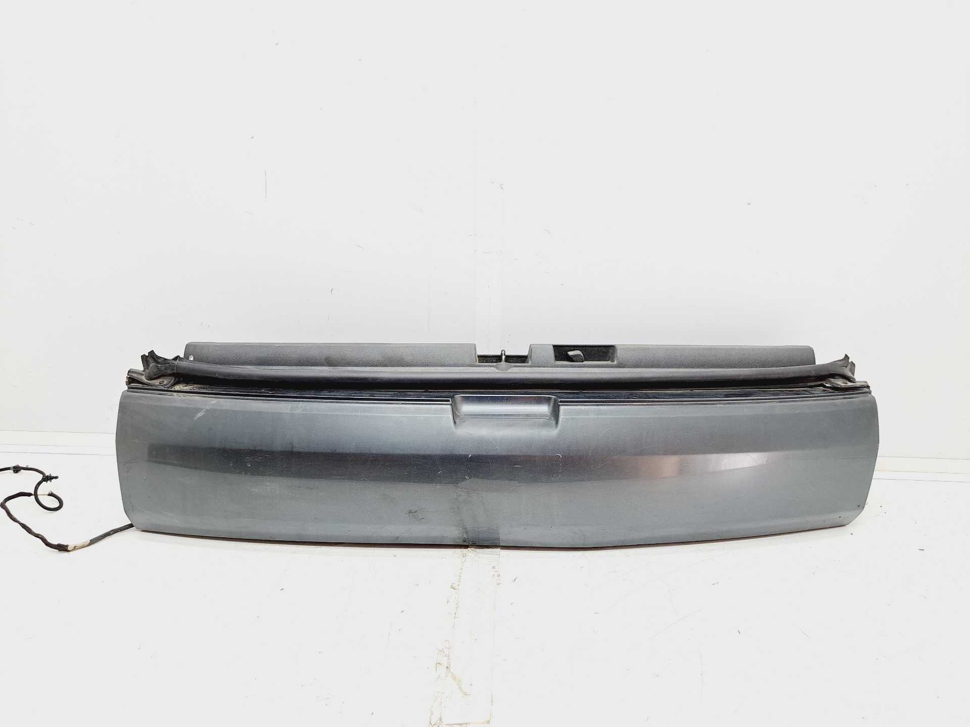 Recambio de porton trasero para peugeot 3008 1.6 hdi fap referencia OEM IAM   