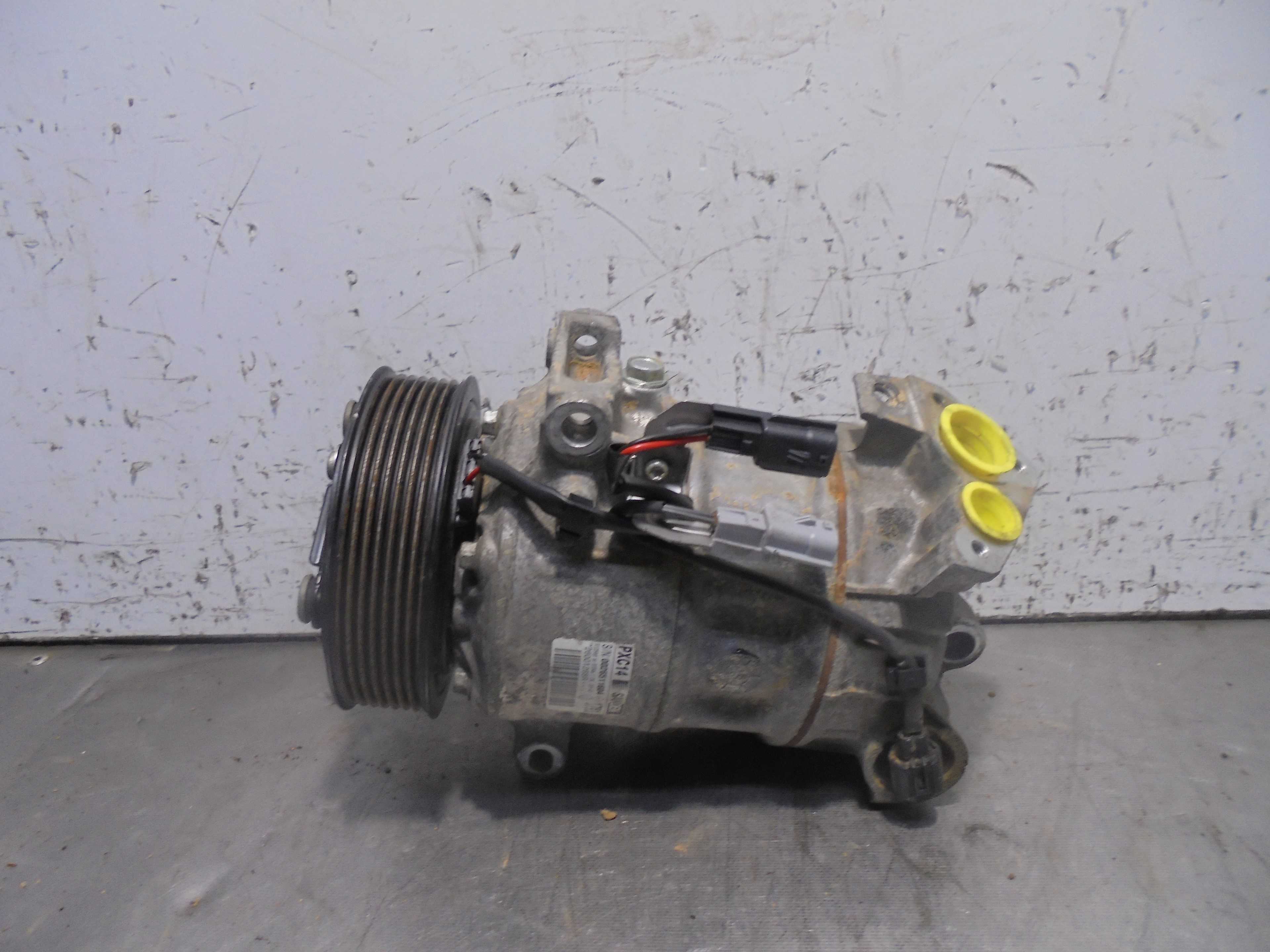 Recambio de compresor aire acondicionado para renault megane iv berlina 5p bose-edition referencia OEM IAM 926001268R SANDEN 