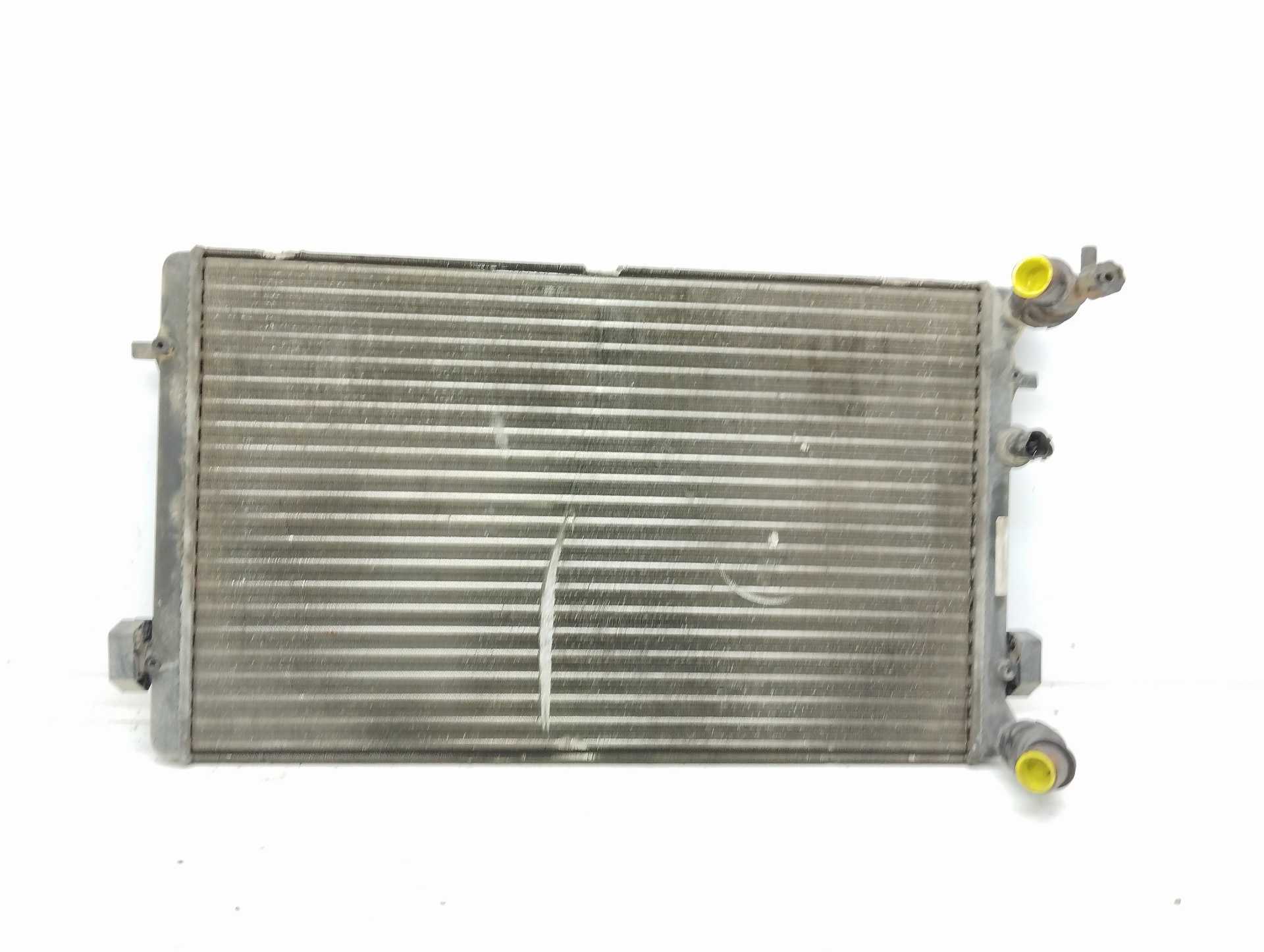 Recambio de radiador agua para seat leon (1m1) signo referencia OEM IAM 1J0121253N  