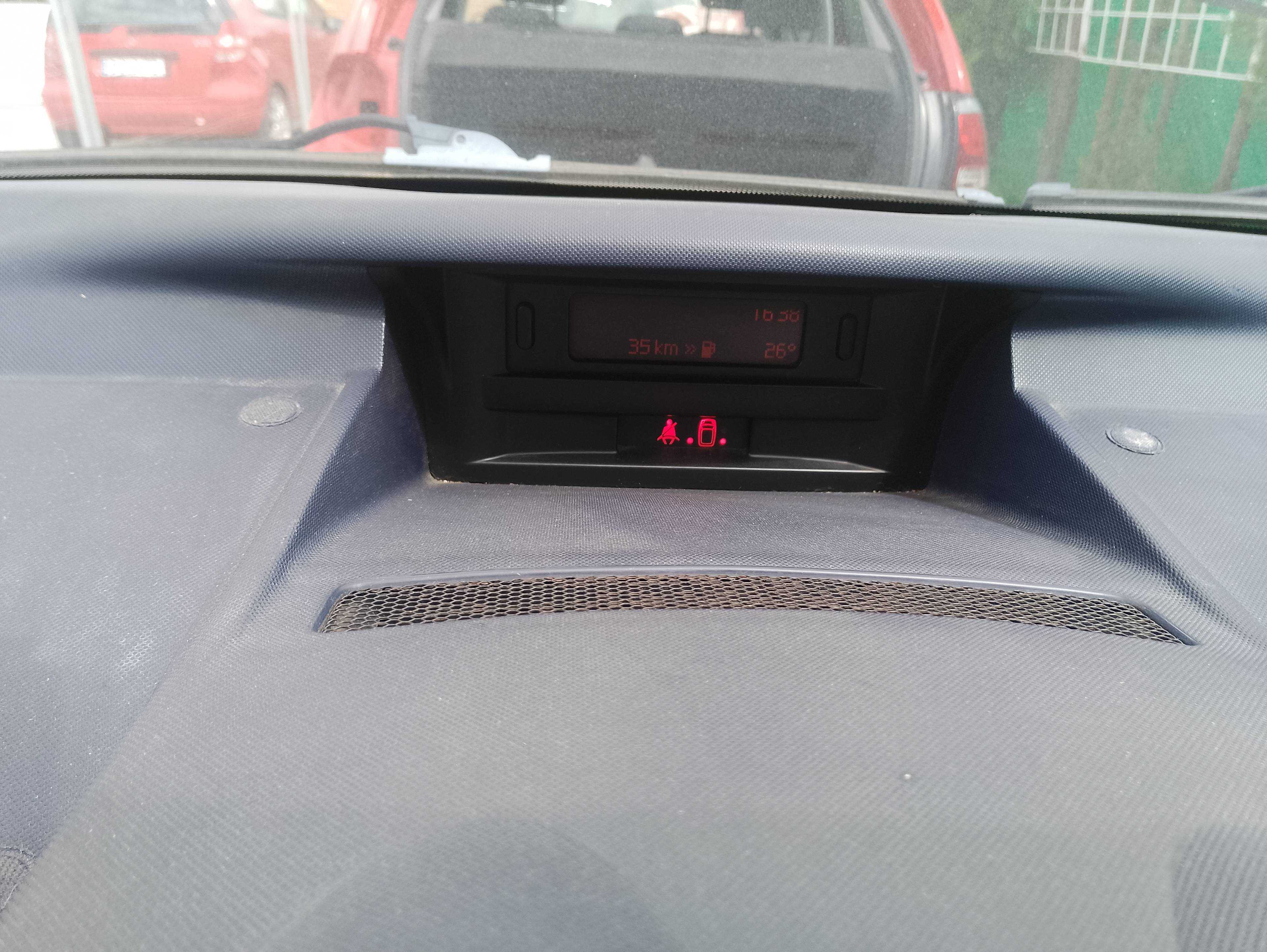 Recambio de pantalla multifuncion para peugeot 1007 sport referencia OEM IAM   