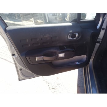 GUARNECIDO PUERTA DELANTERA IZQUIERDA 