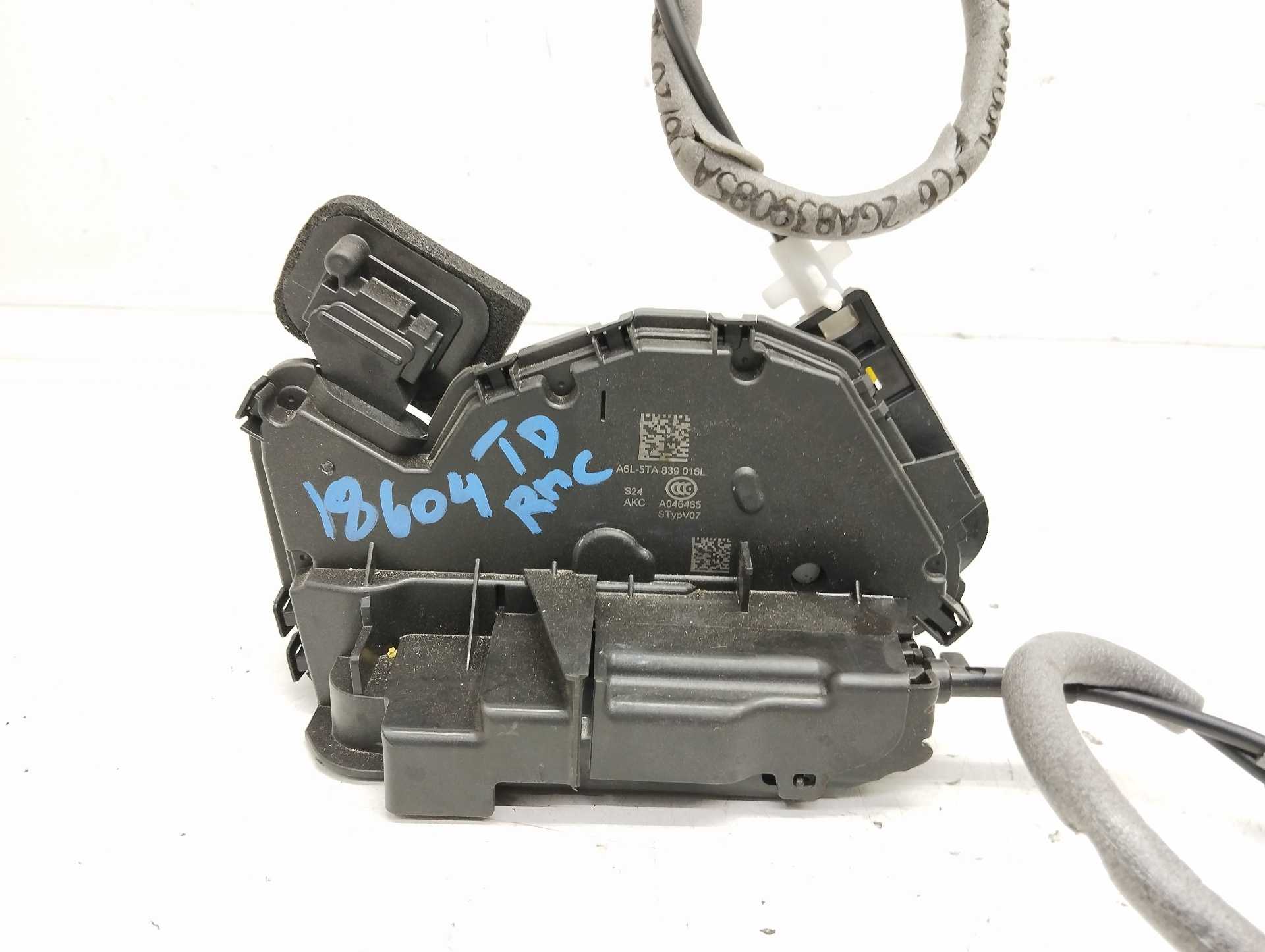 Recambio de cerradura puerta trasera derecha para volkswagen t-roc 1.5 16v tsi act referencia OEM IAM 5TA839016L  