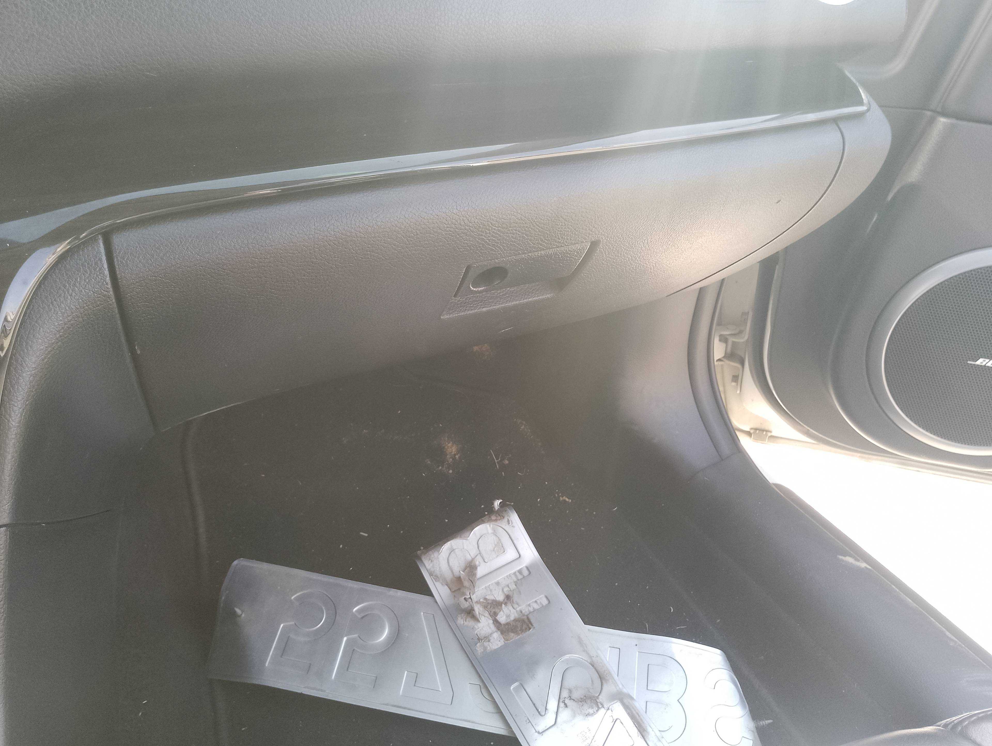 Recambio de guantera para mazda 6 lim. (gh) 2.2 ce 185 luxury (5-ptas.) referencia OEM IAM   