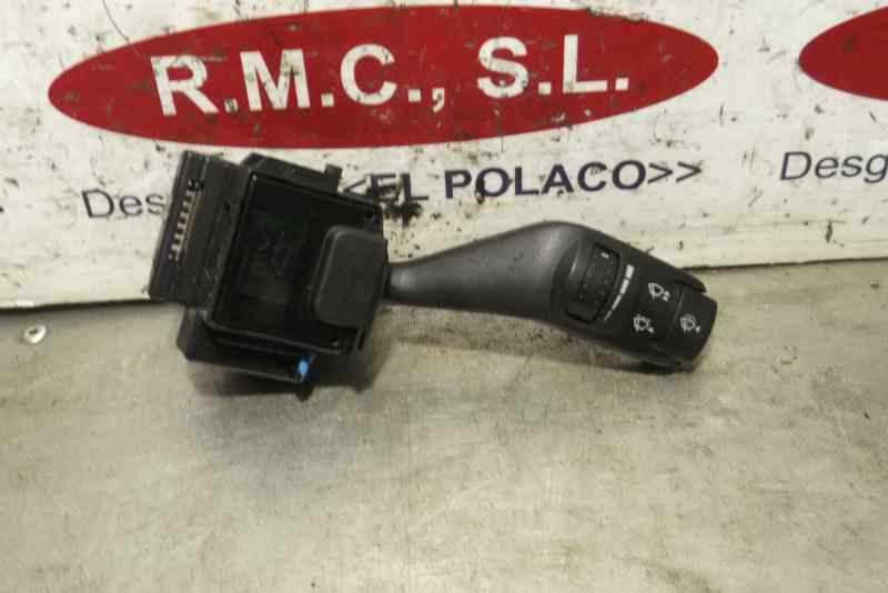 Recambio de mando limpia para ford focus berlina (cap) ambiente (d) referencia OEM IAM 17D9401  