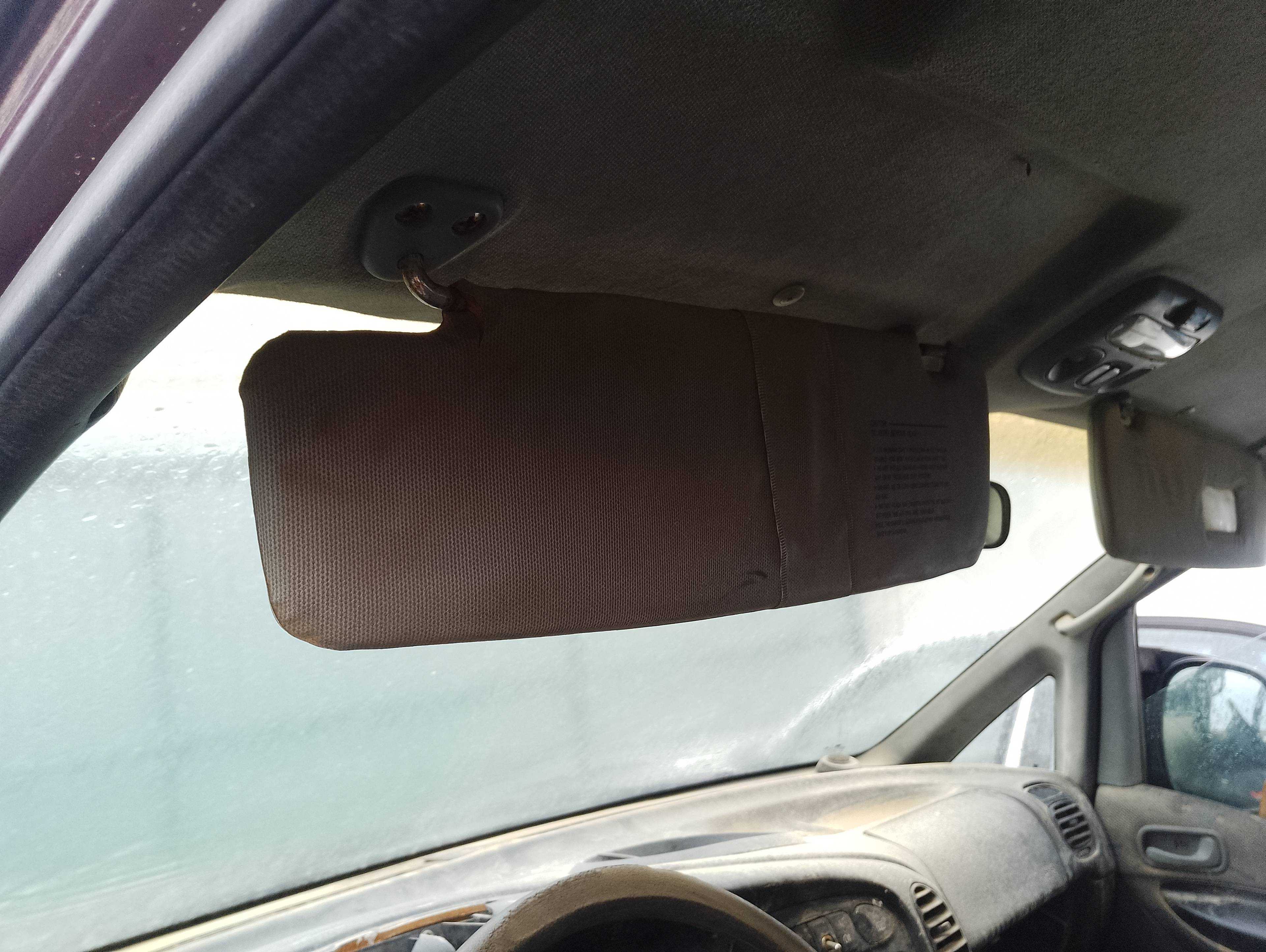 Recambio de parasol izquierdo para hyundai h 1 starex 2.5 d referencia OEM IAM   