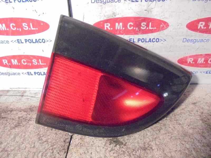 Recambio de piloto porton trasero izquierdo para renault megane i classic (la0) 1.9 diesel referencia OEM IAM   
