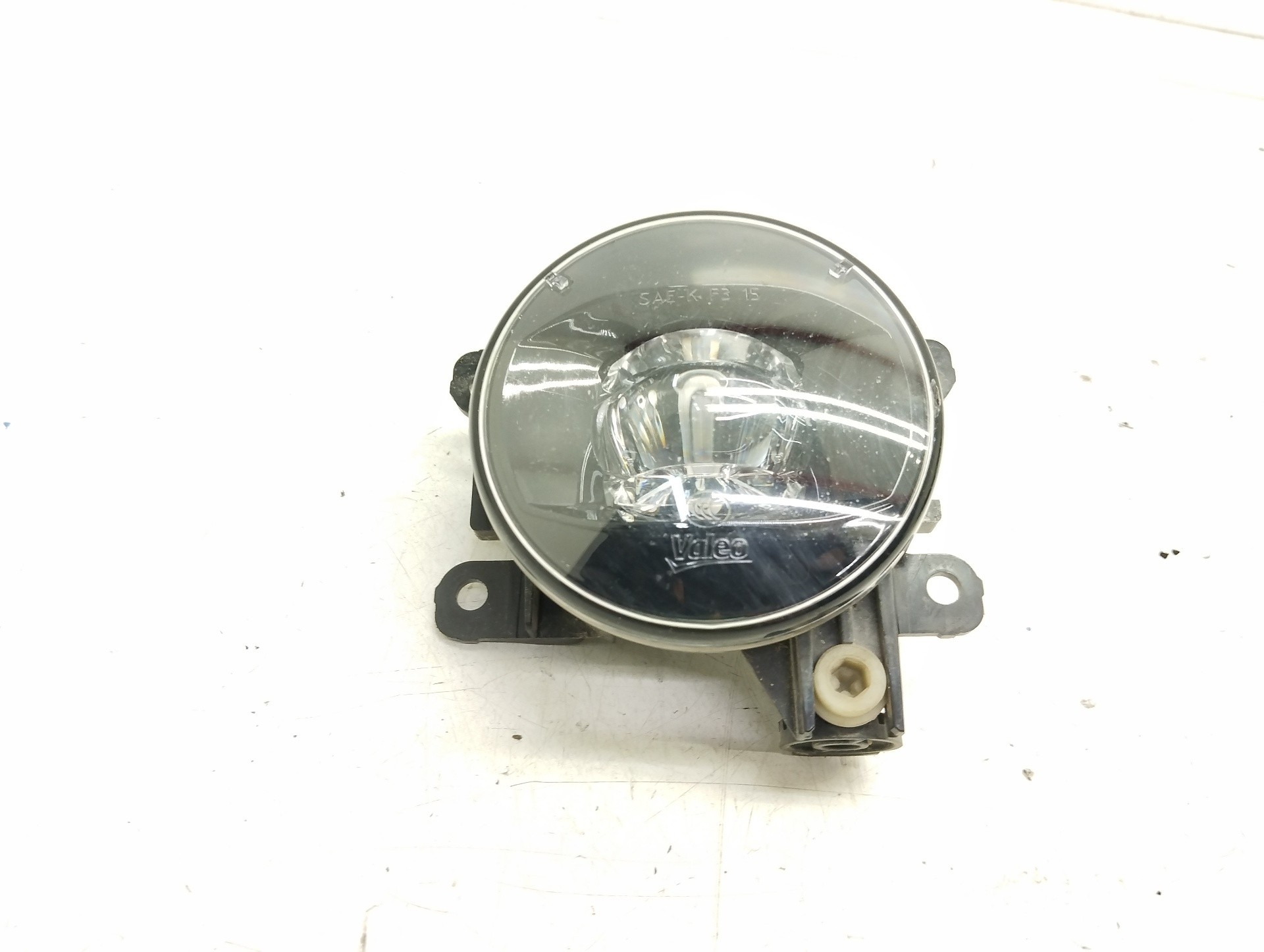 Recambio de faro antiniebla derecho para renault captur 1.5 dci diesel fap referencia OEM IAM 261507170R 89250401 