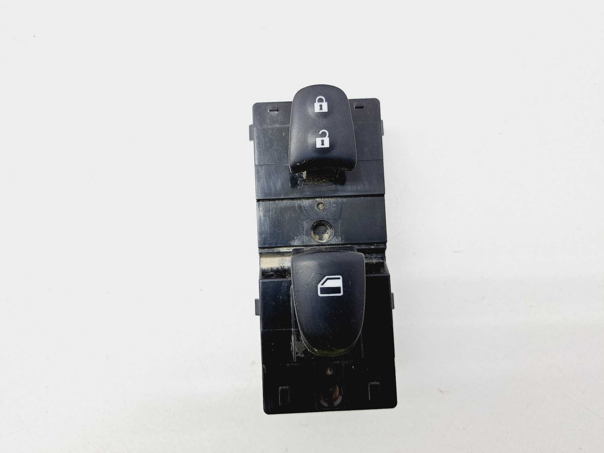 Recambio de mando elevalunas delantero derecho para nissan micra v (k14) acenta referencia OEM IAM   