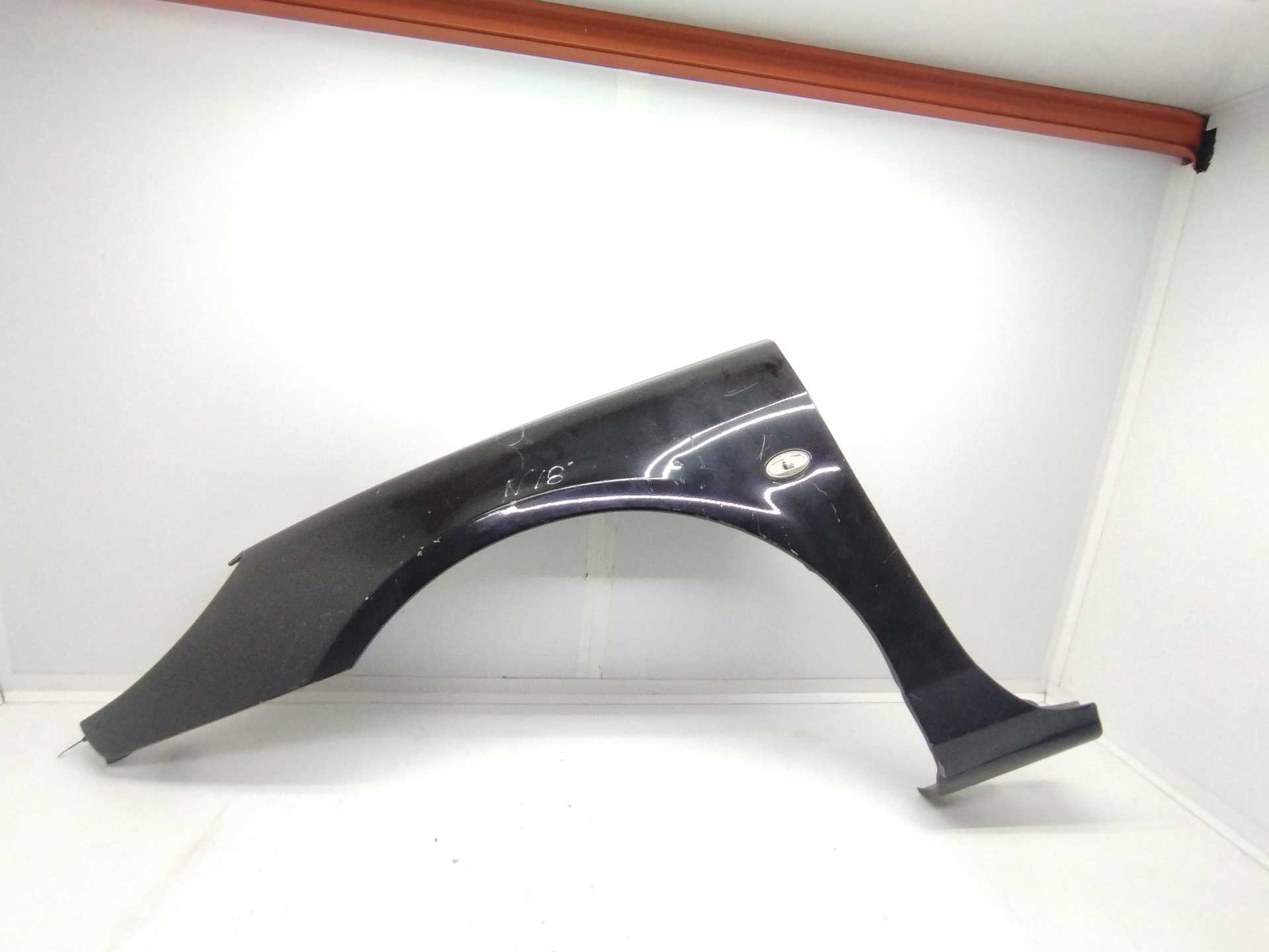Recambio de aleta delantera izquierda para peugeot 607 (s1) 2.0 hdi fap cat referencia OEM IAM   