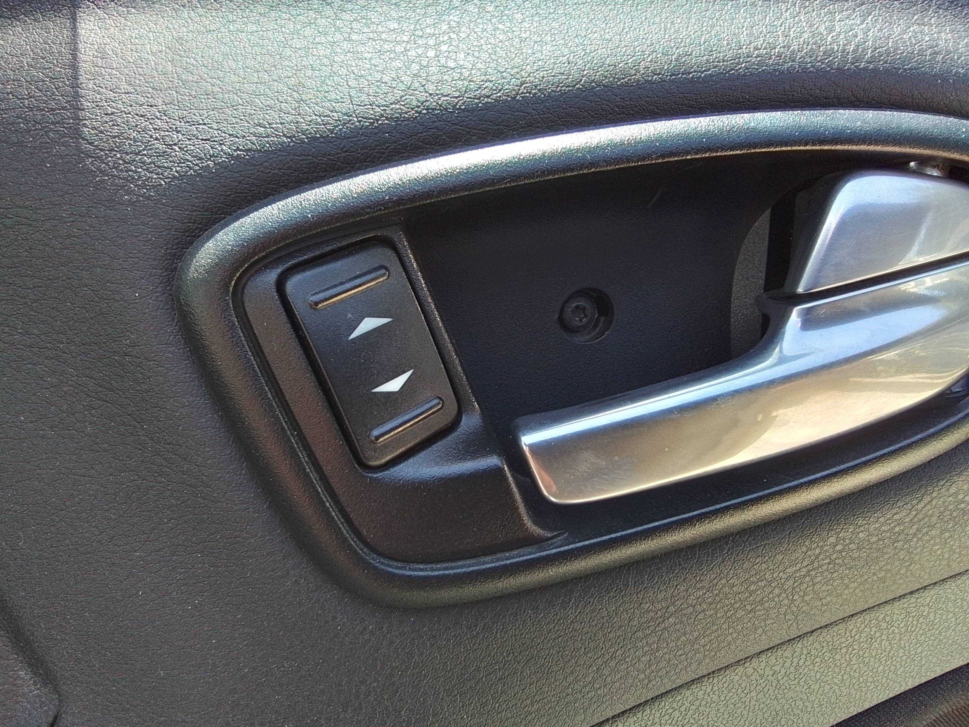 Recambio de mando elevalunas delantero derecho para ford mondeo ber. (ca2) 2.0 tdci cat referencia OEM IAM   