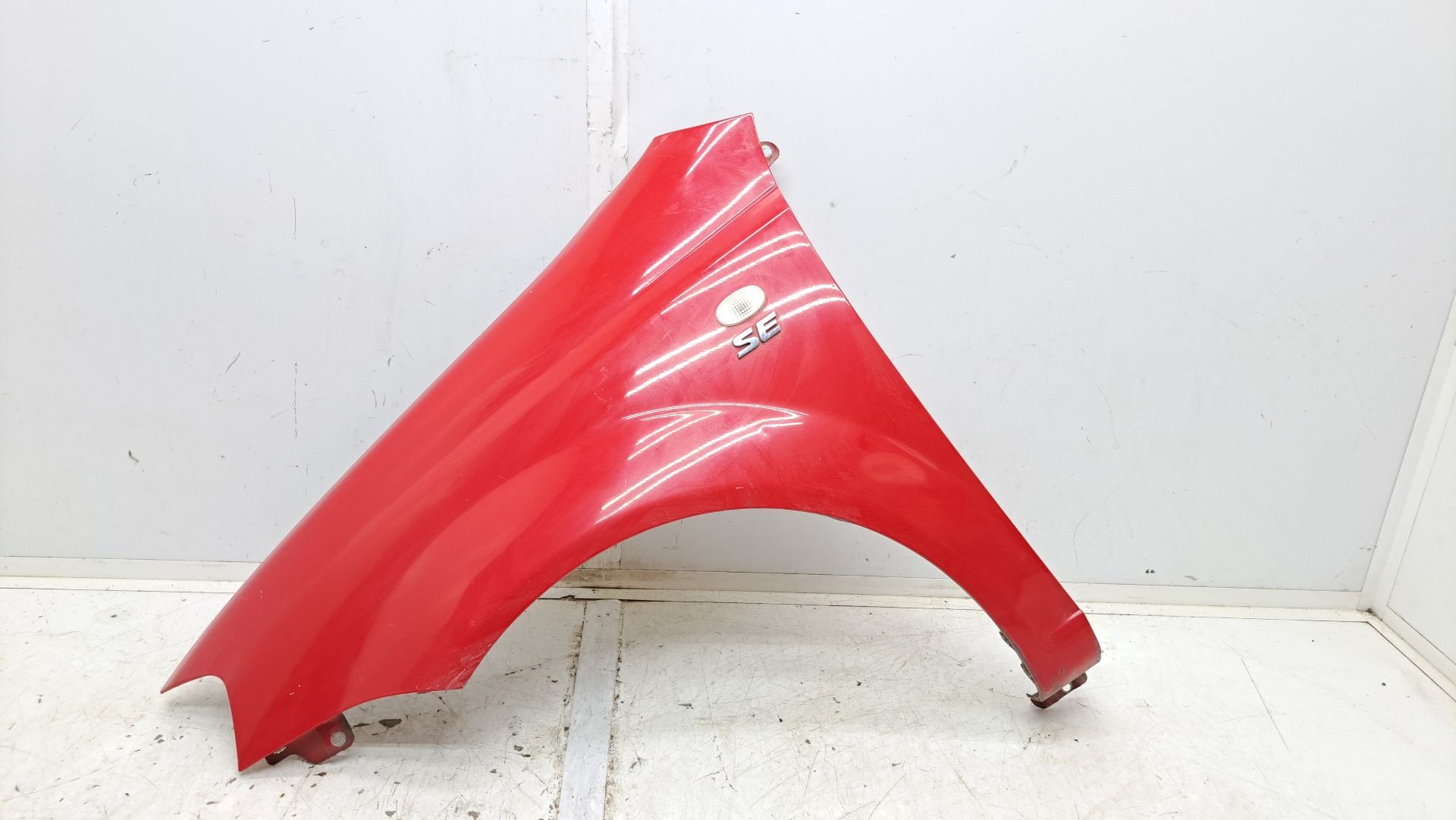Recambio de aleta delantera izquierda para chevrolet kalos 1.2 s (d/a) referencia OEM IAM   