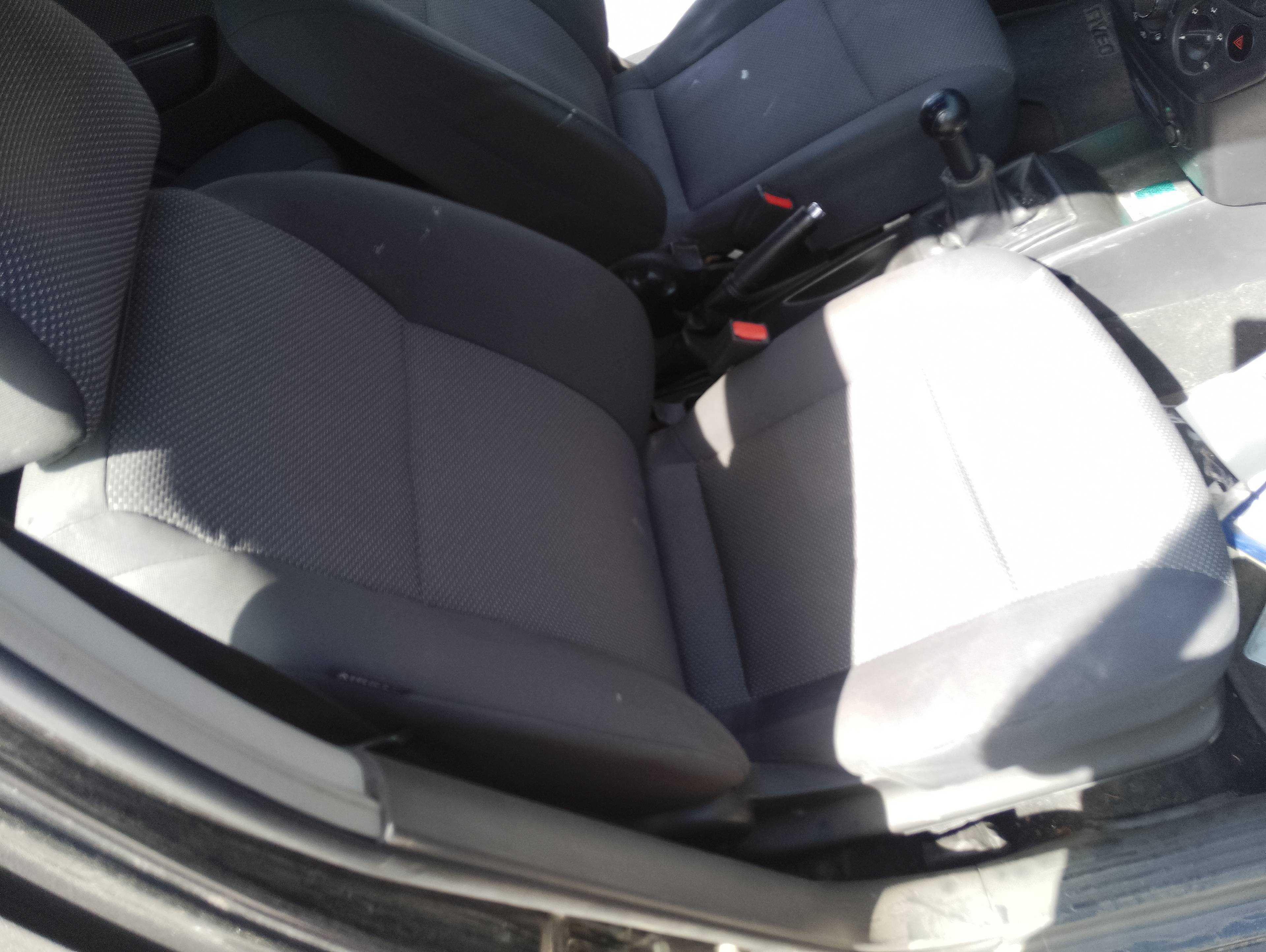 Recambio de asiento delantero derecho para chevrolet aveo referencia OEM IAM   