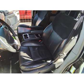 Recambio de asiento delantero izquierdo para chrysler grand voyager limited referencia OEM IAM   