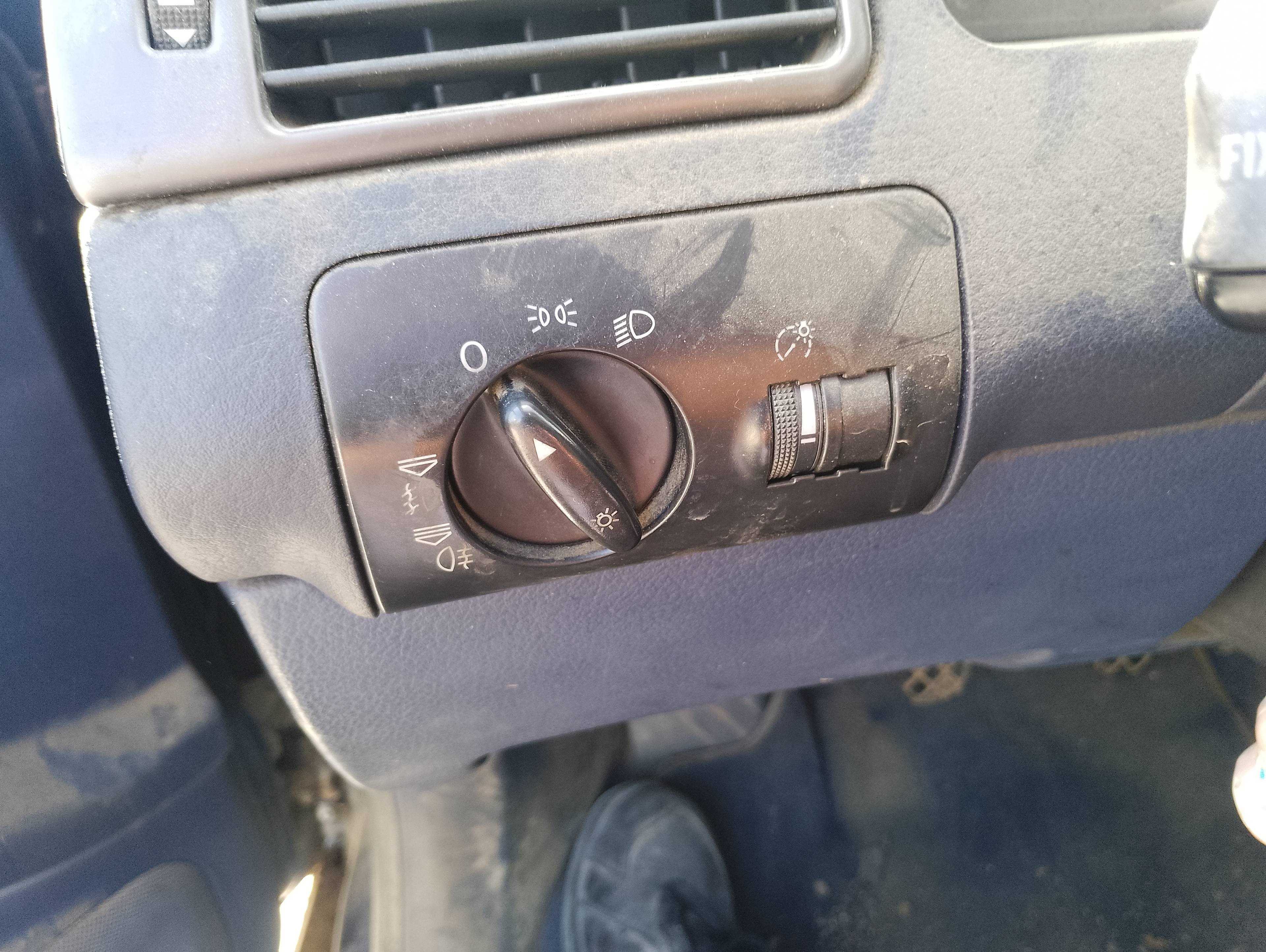 Recambio de mando luces para audi a6 berlina (4b2) 2.5 tdi referencia OEM IAM   