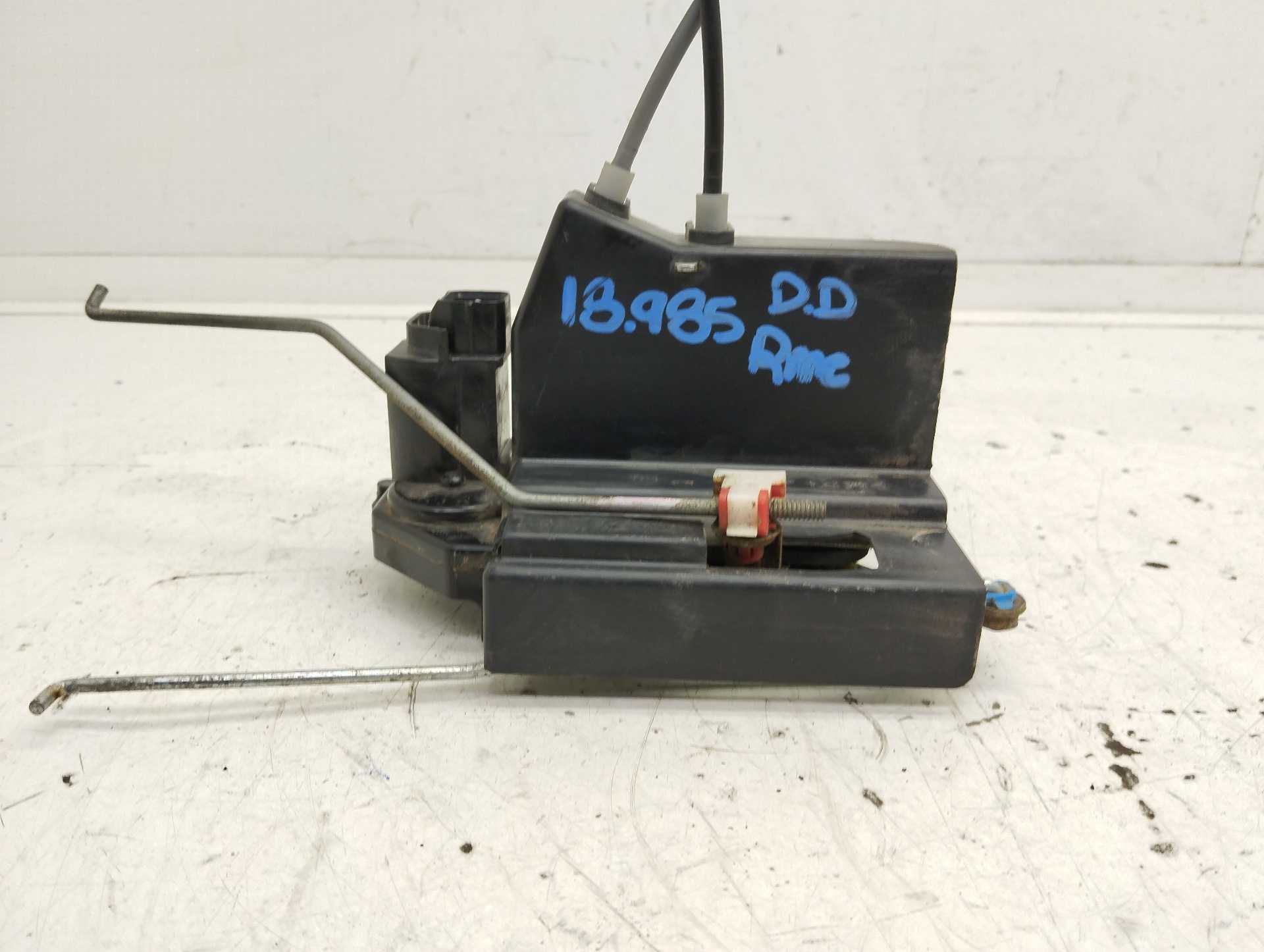 Recambio de cerradura puerta delantera derecha para ssangyong actyon 200 xdi referencia OEM IAM A045035  