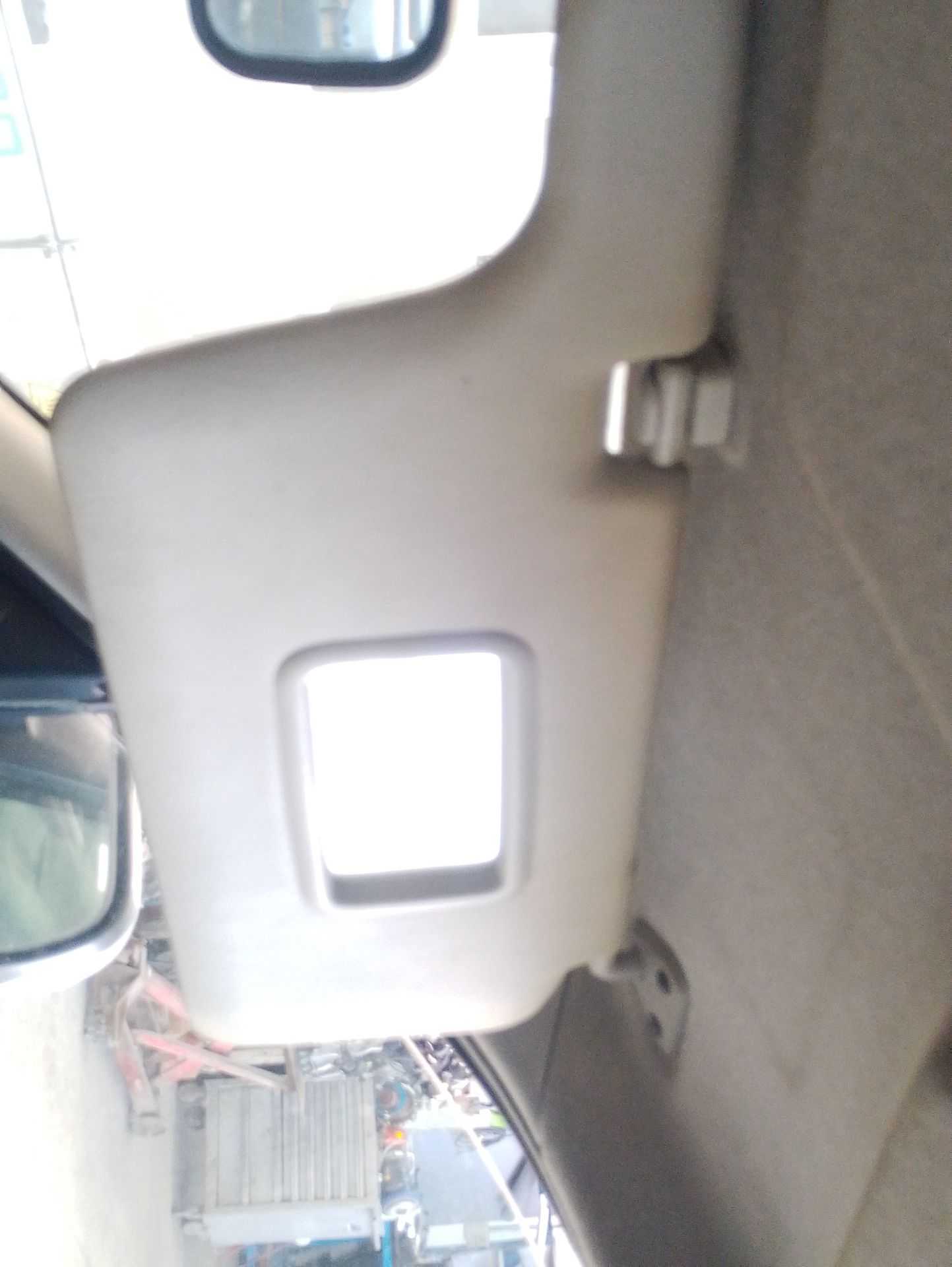 Recambio de parasol derecho para nissan primera (p11) 1.6 16v referencia OEM IAM   
